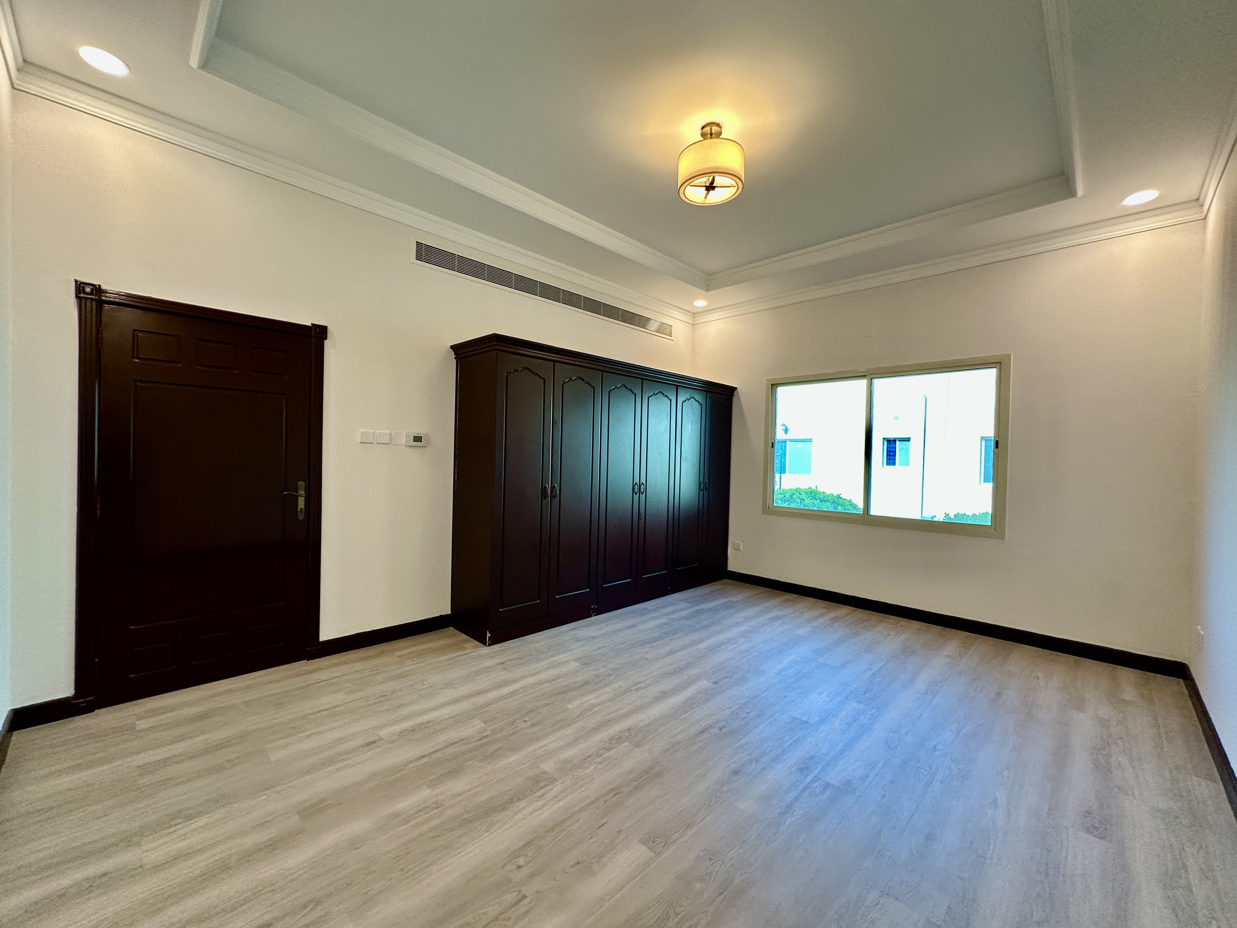 property 2376 image 10