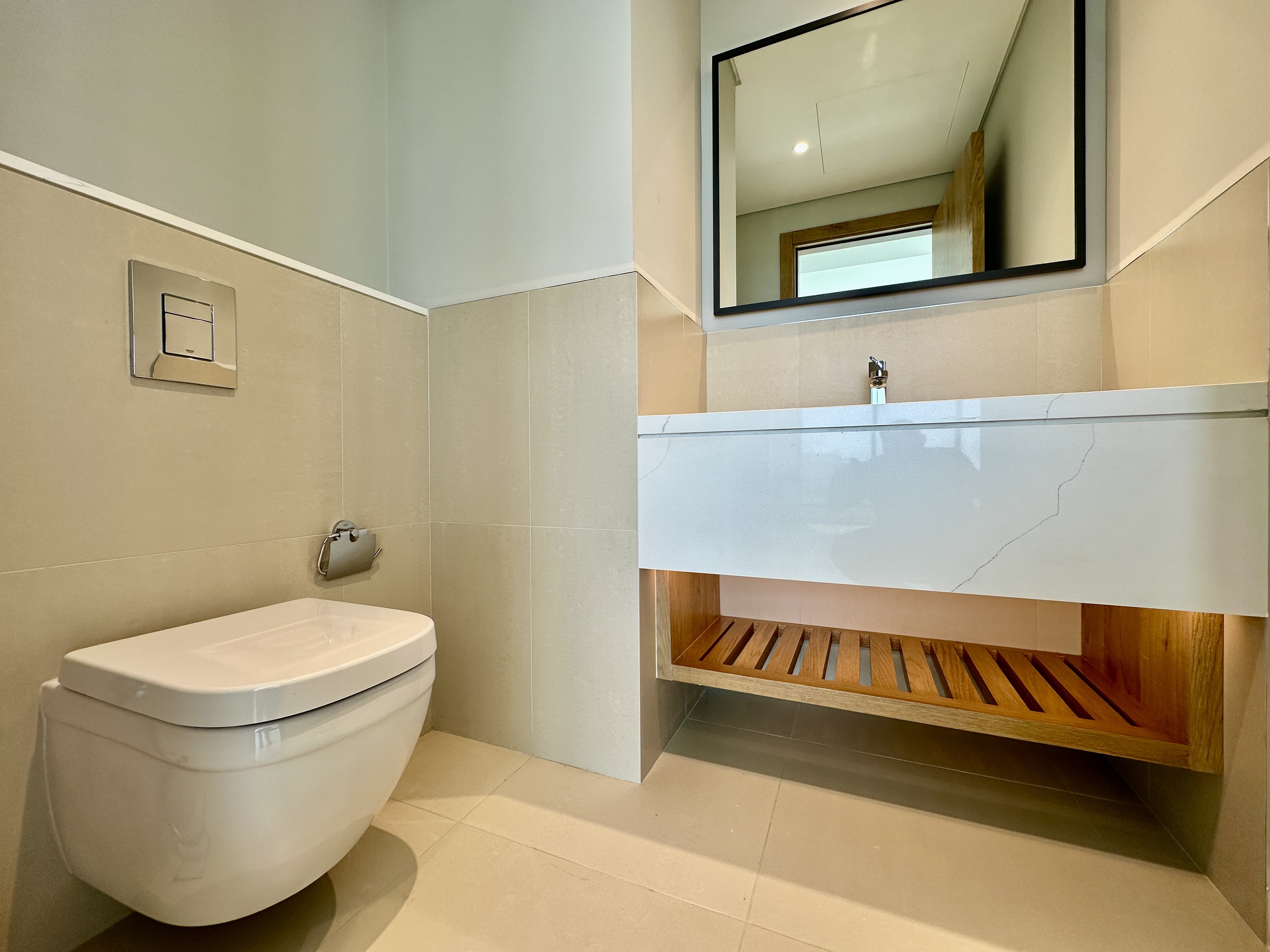 property 2387 image 5