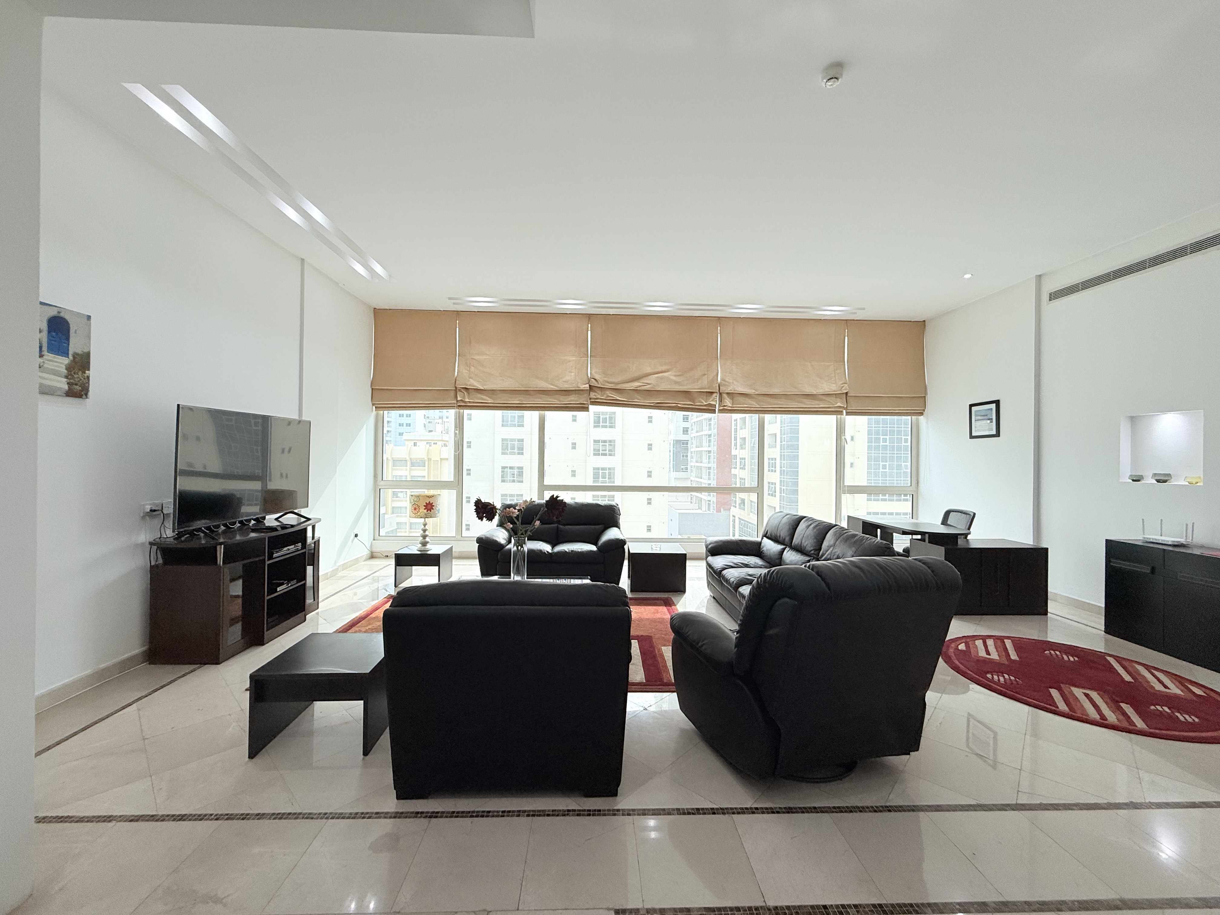 property 2415 image 0