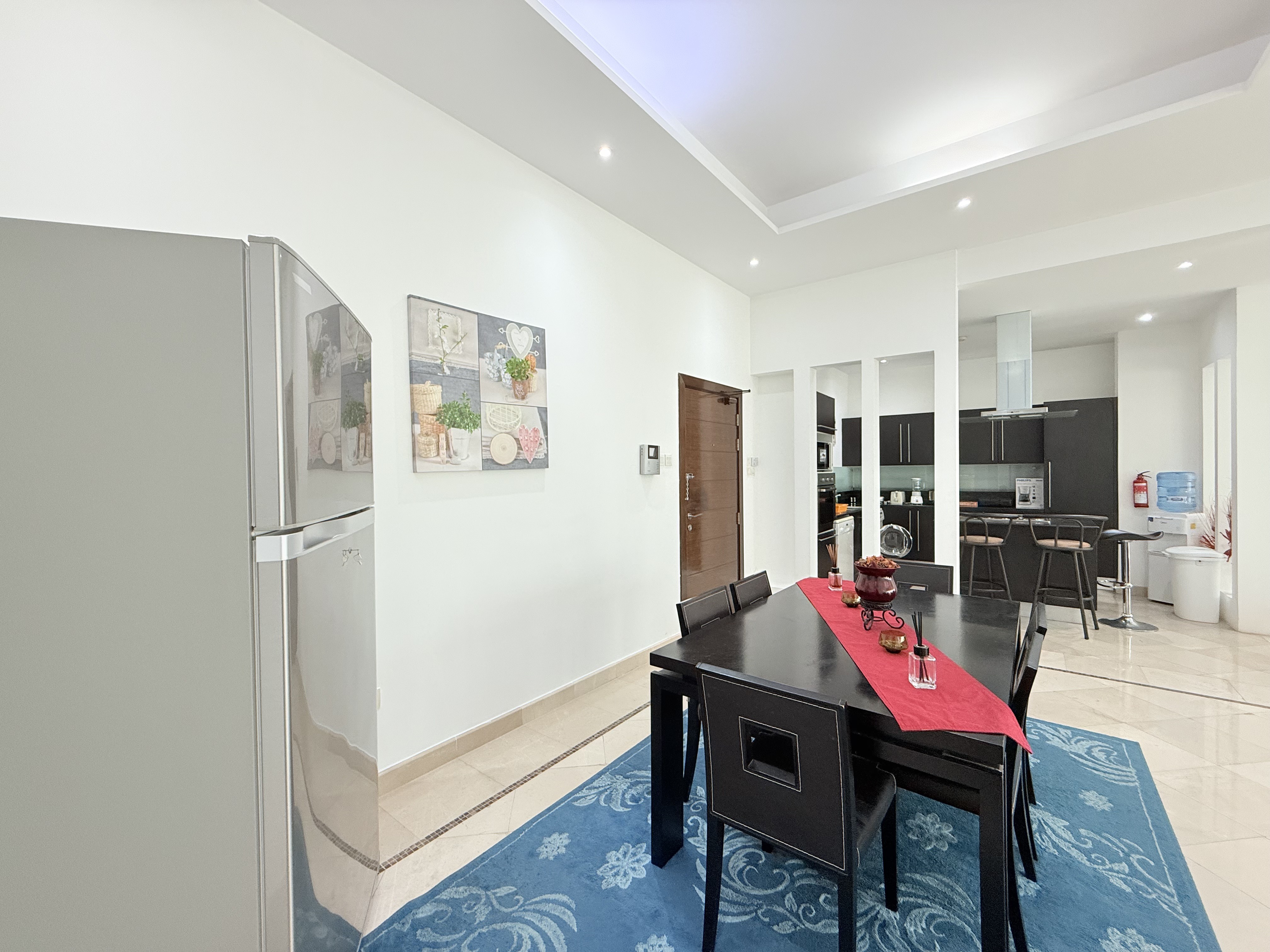 property 2415 image 3
