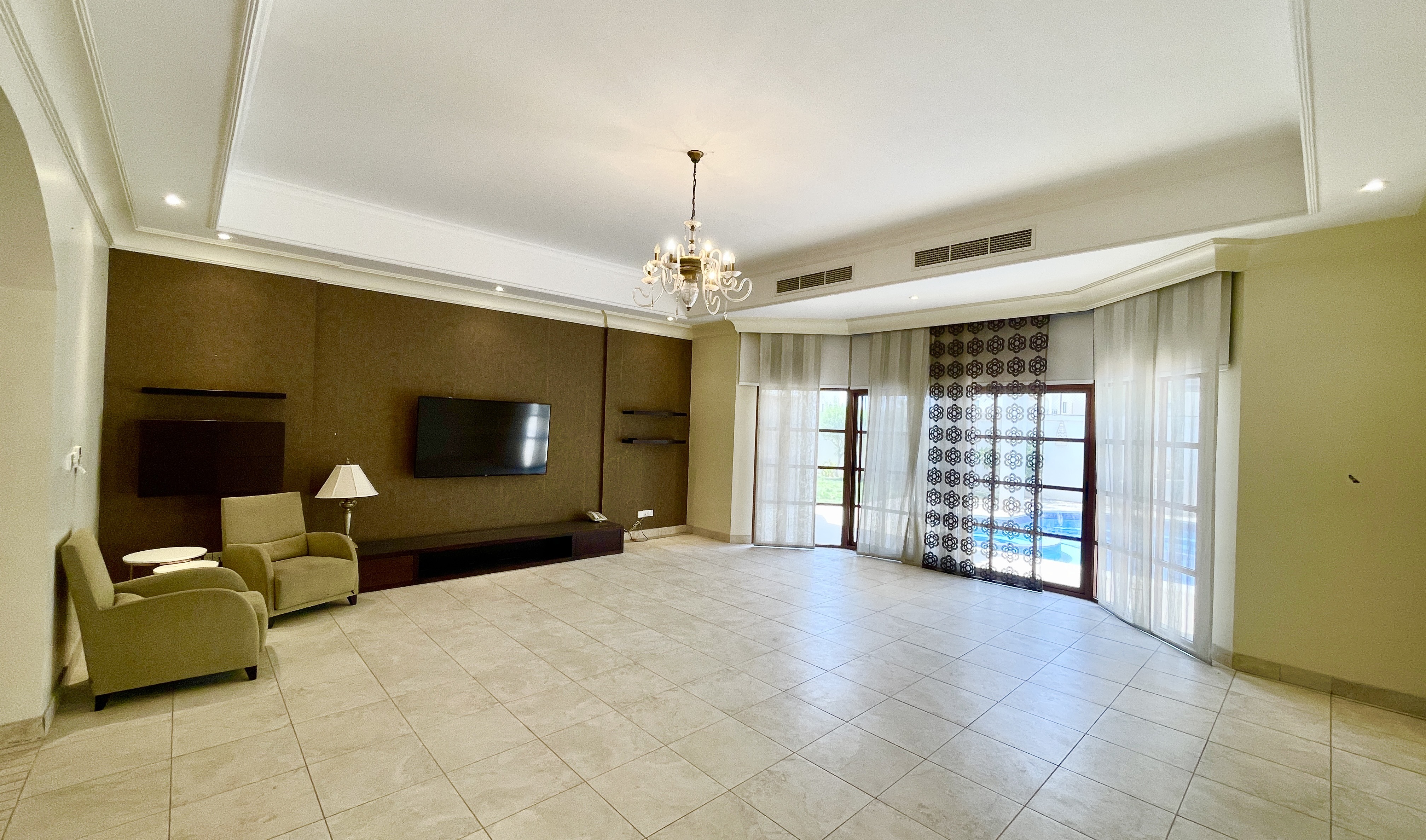 property 2419 image 6