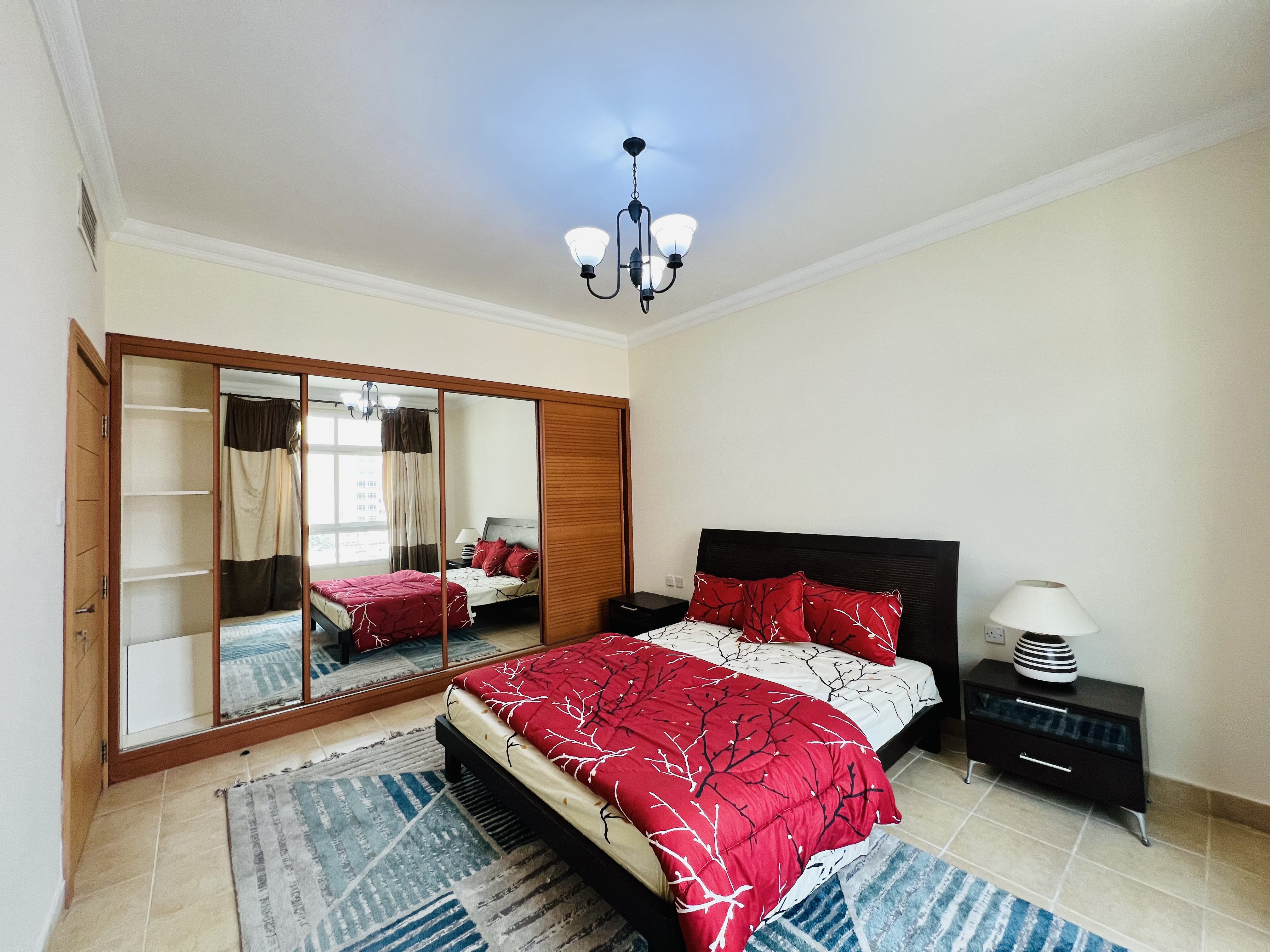 property 2425 image 4