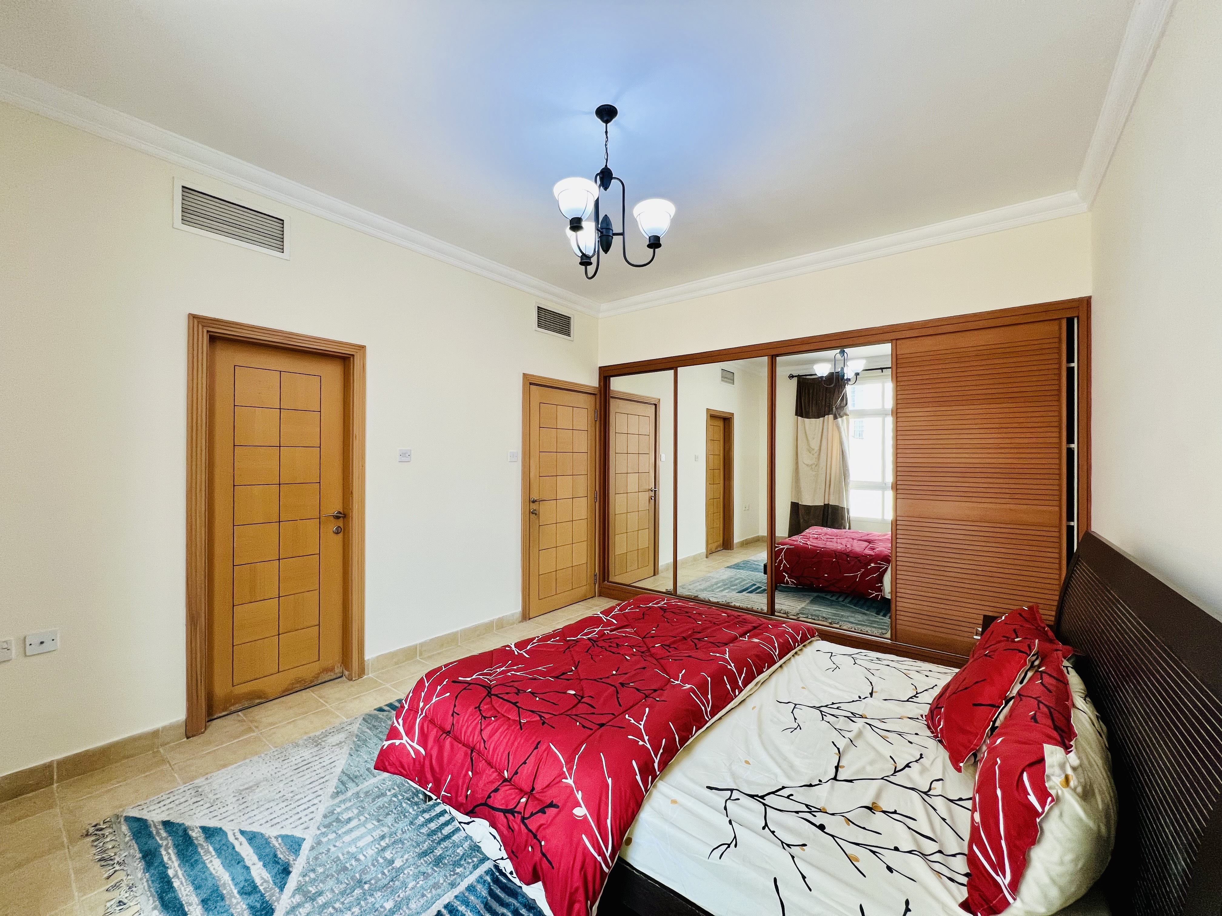 property 2425 image 5