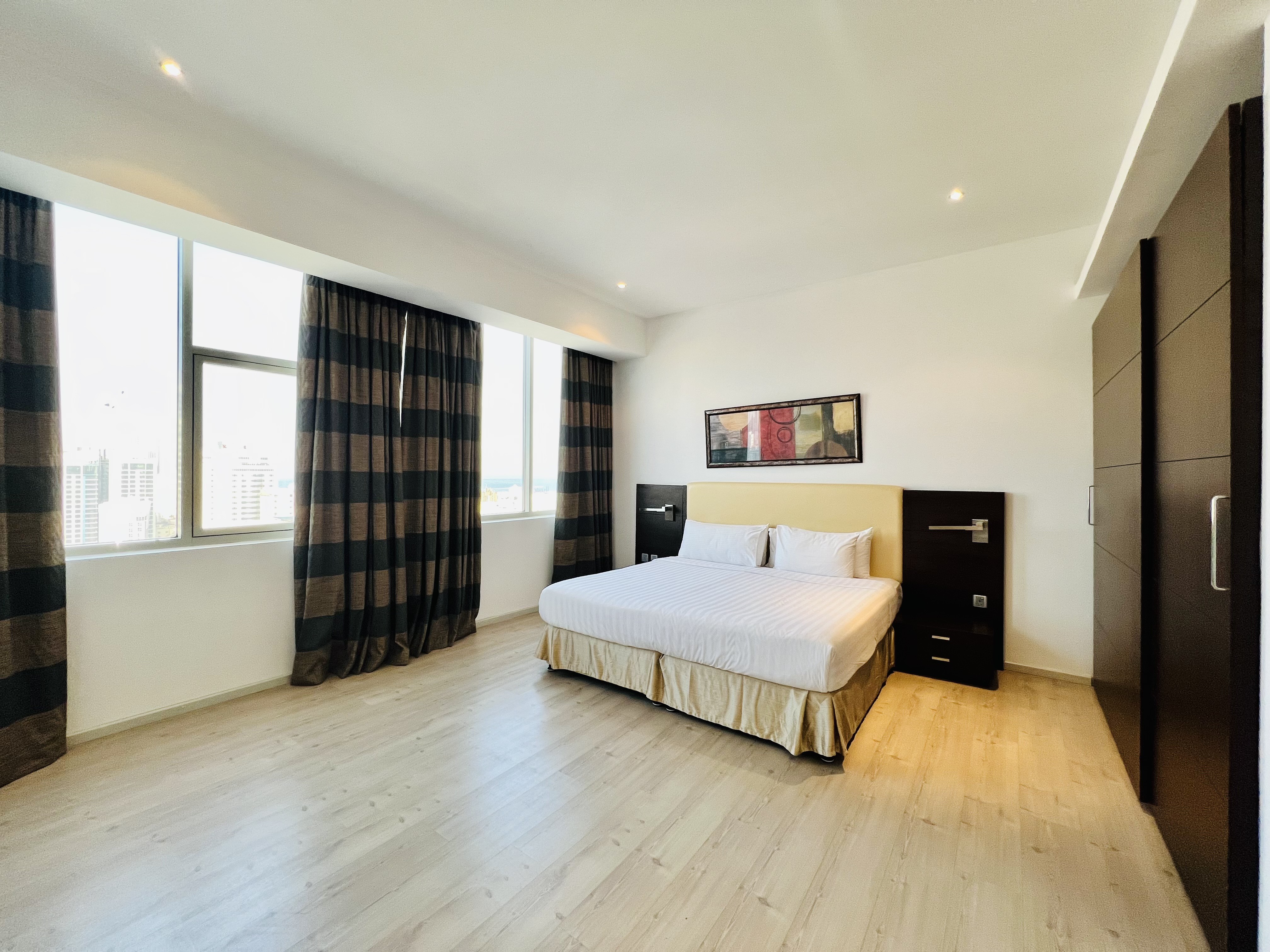 property 2426 image 11