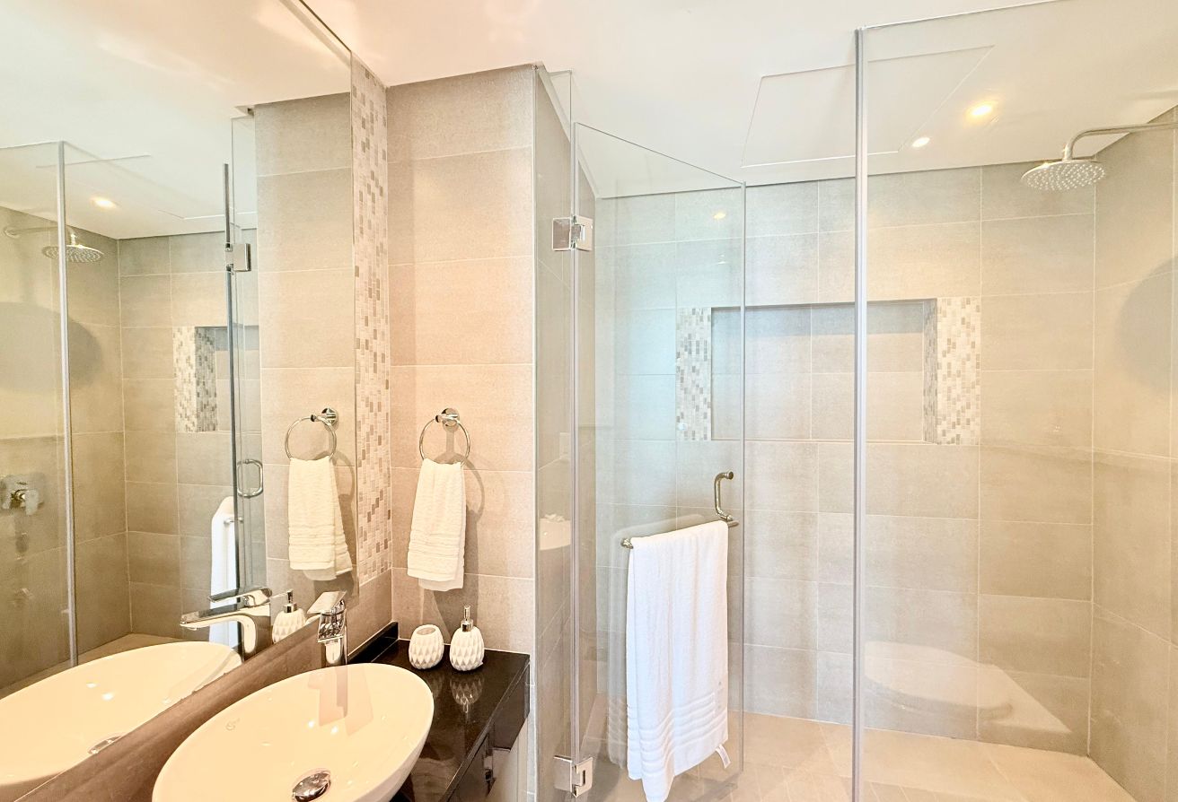 property 2430 image 9