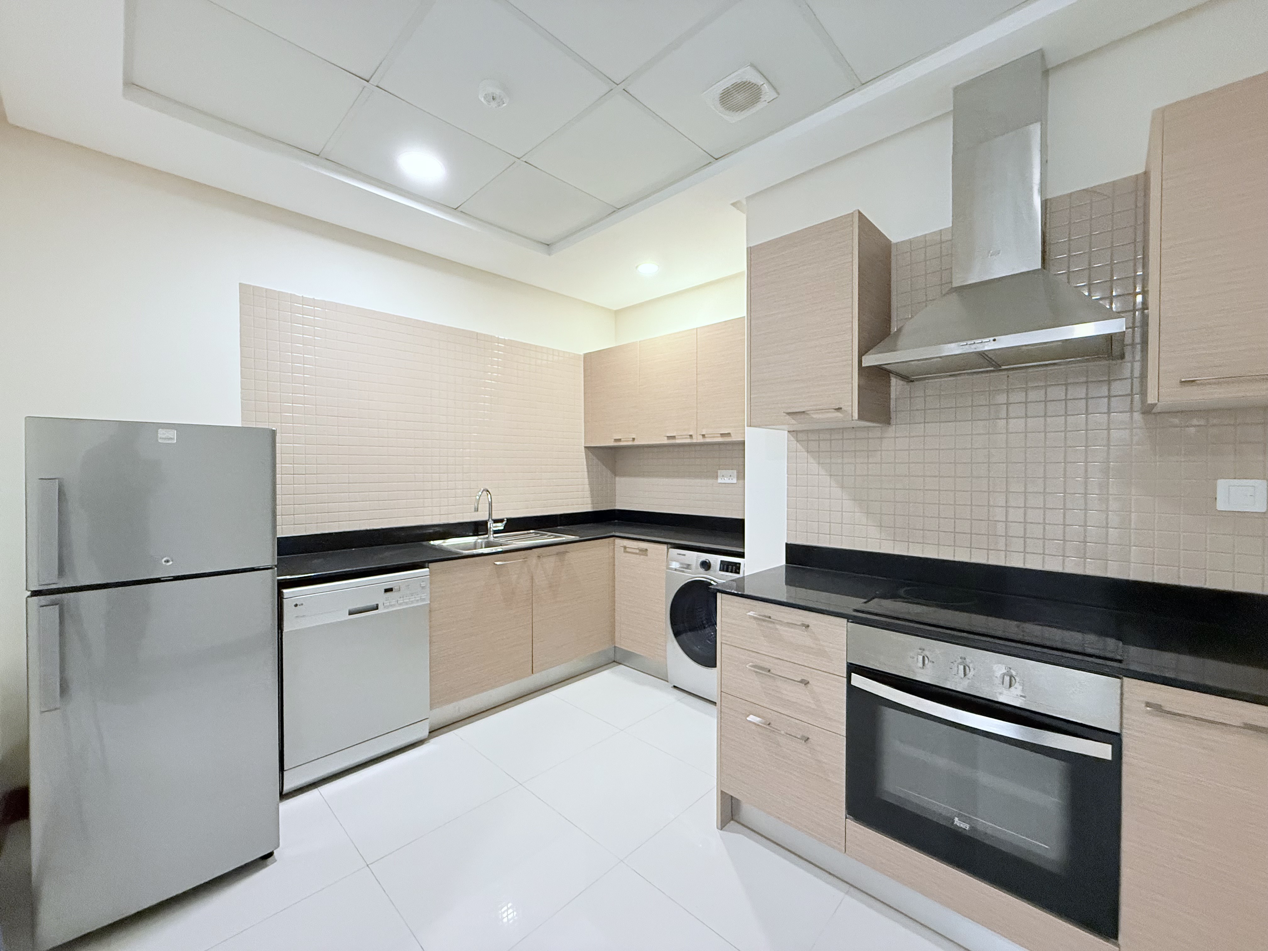 property 2436 image 3