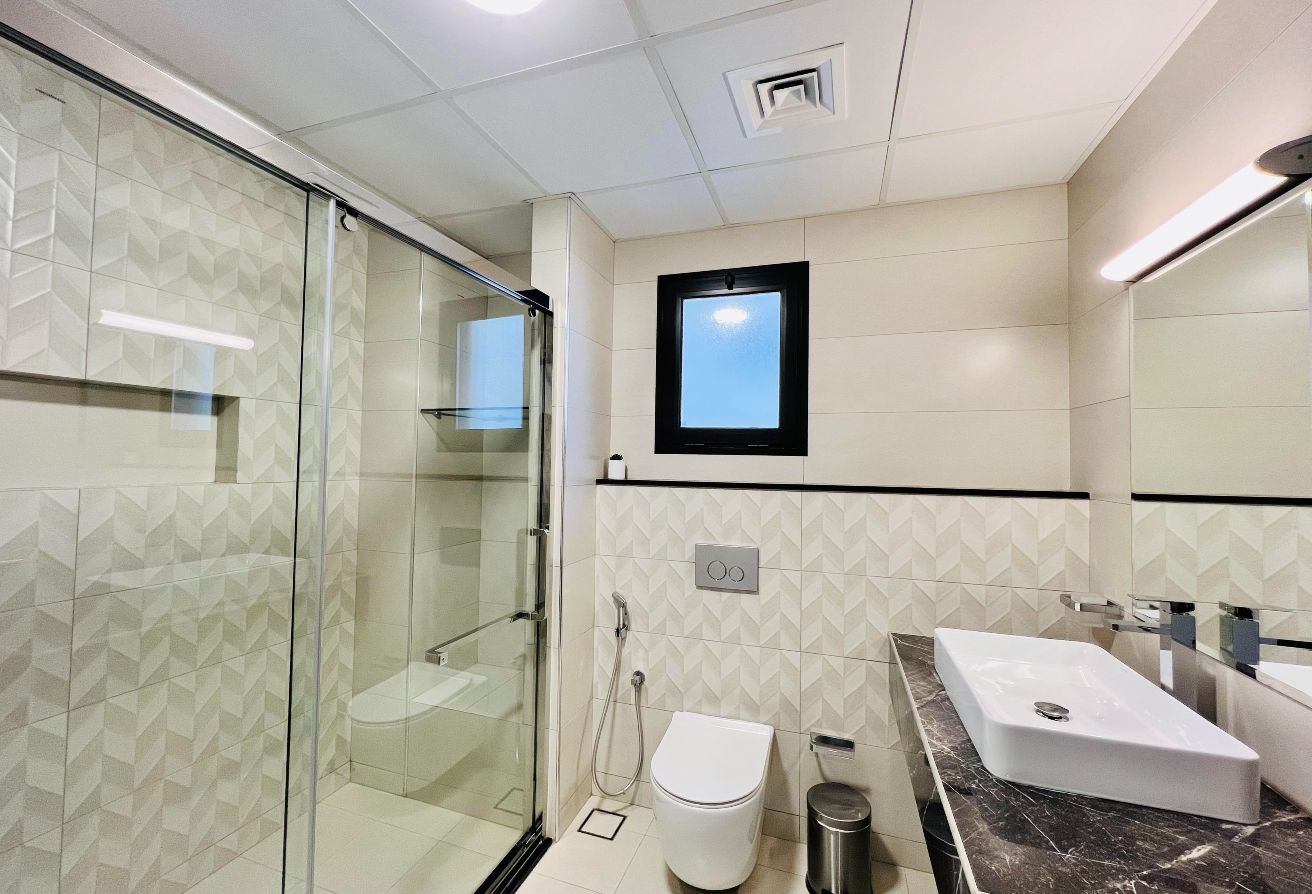 property 2440 image 6