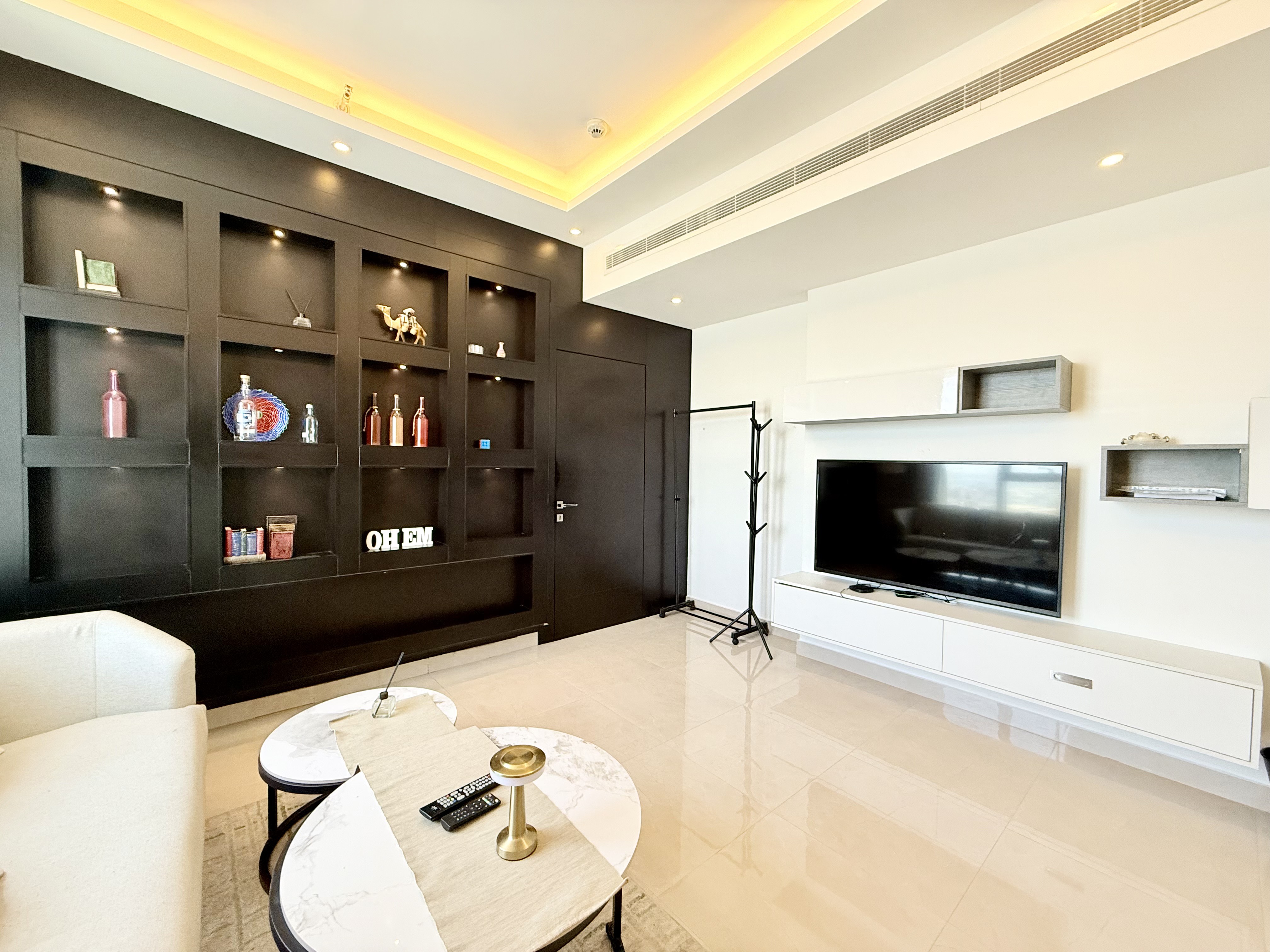 property 2445 image 1