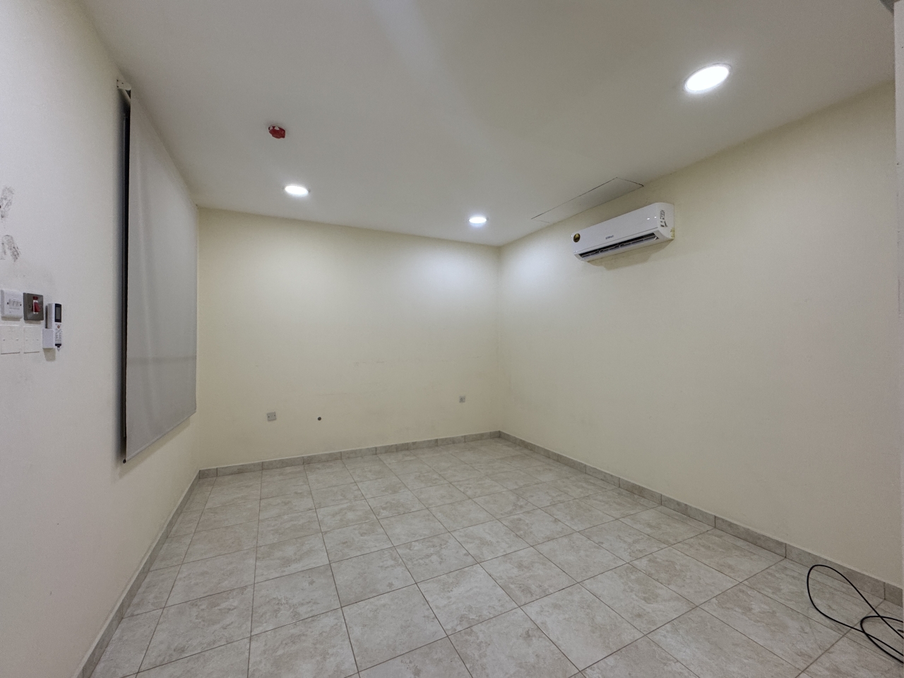 property 2450 image 0
