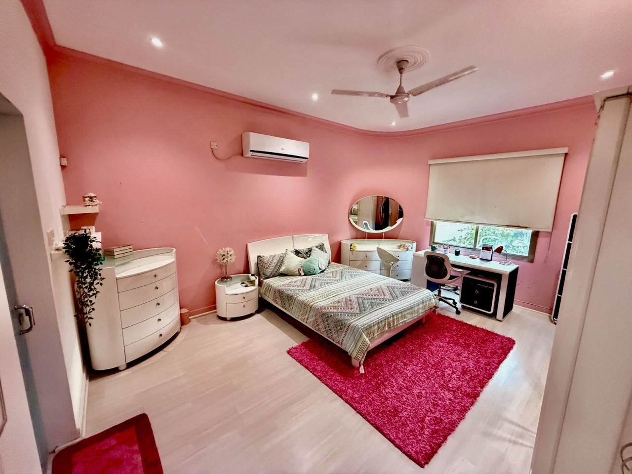 property 2453 image 3