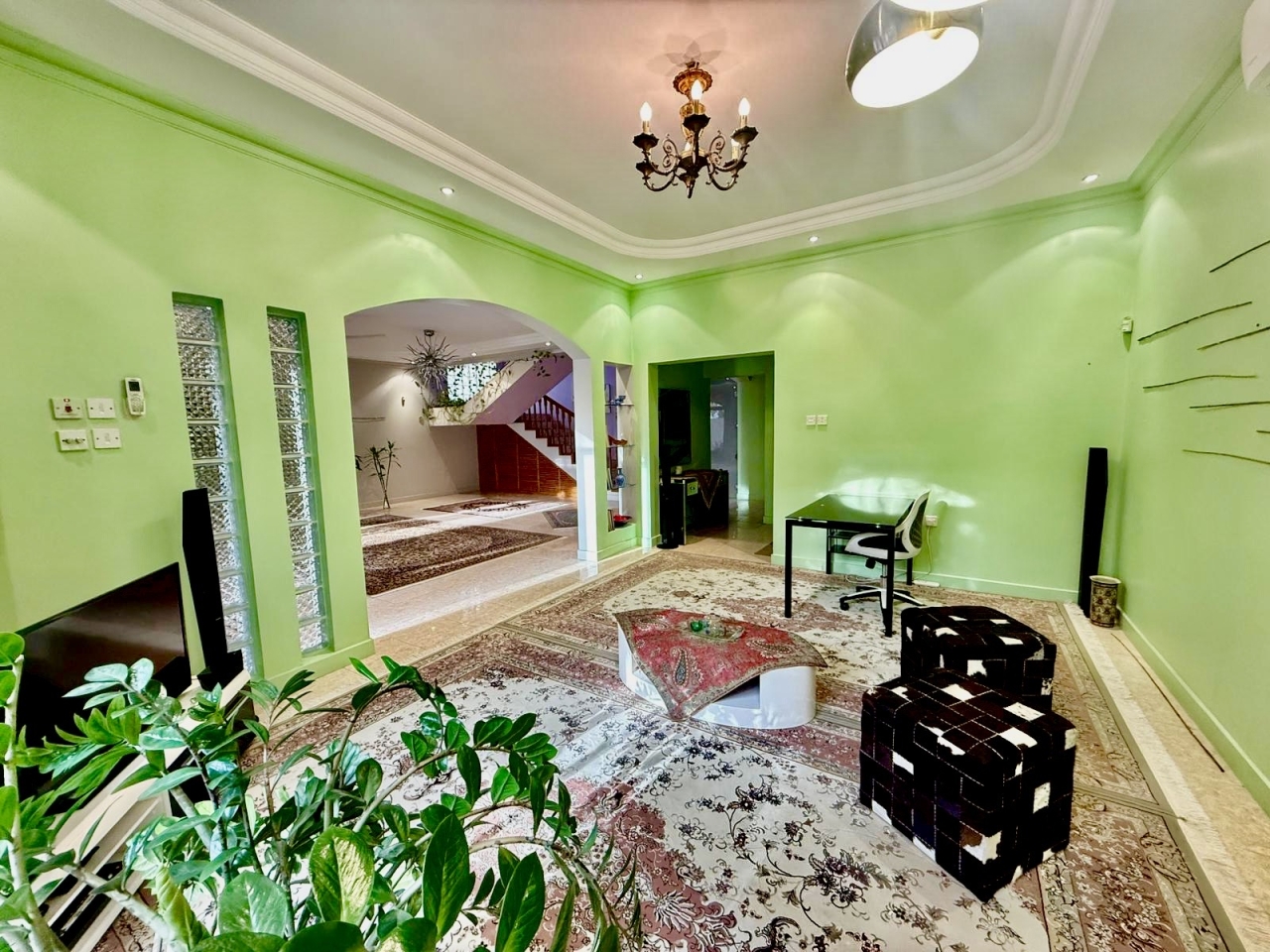 property 2453 image 9