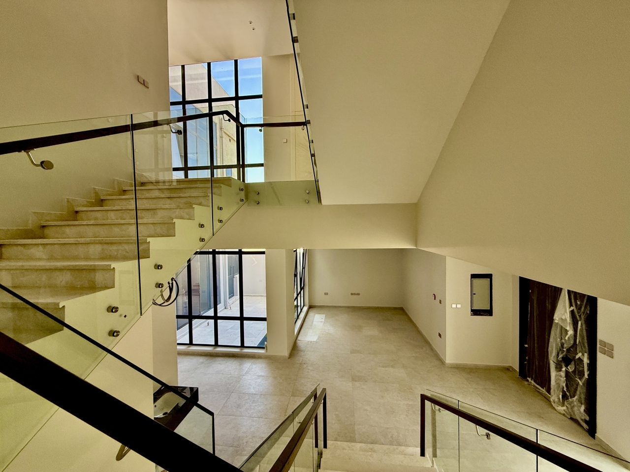 property 2459 image 3