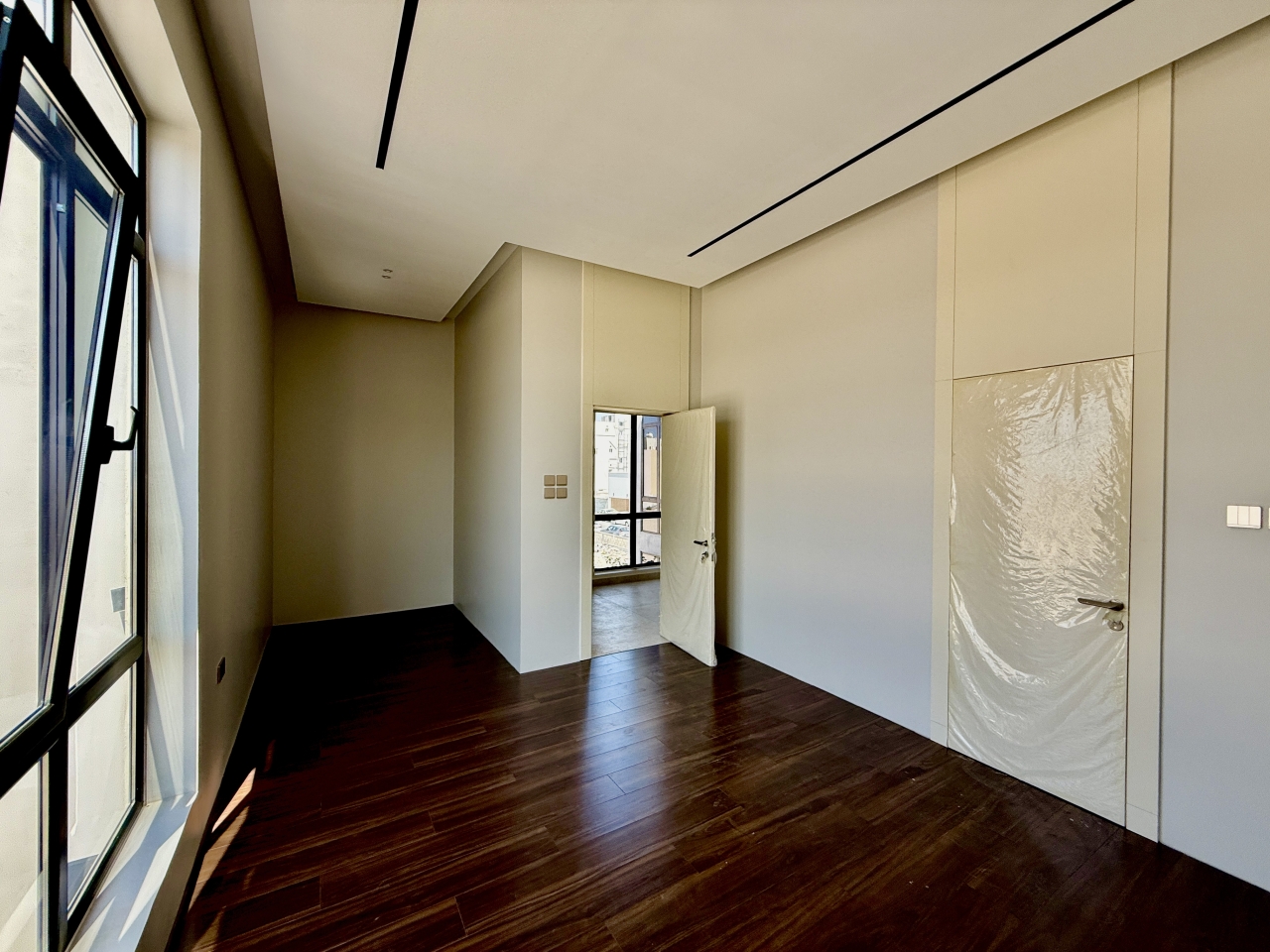 property 2459 image 14