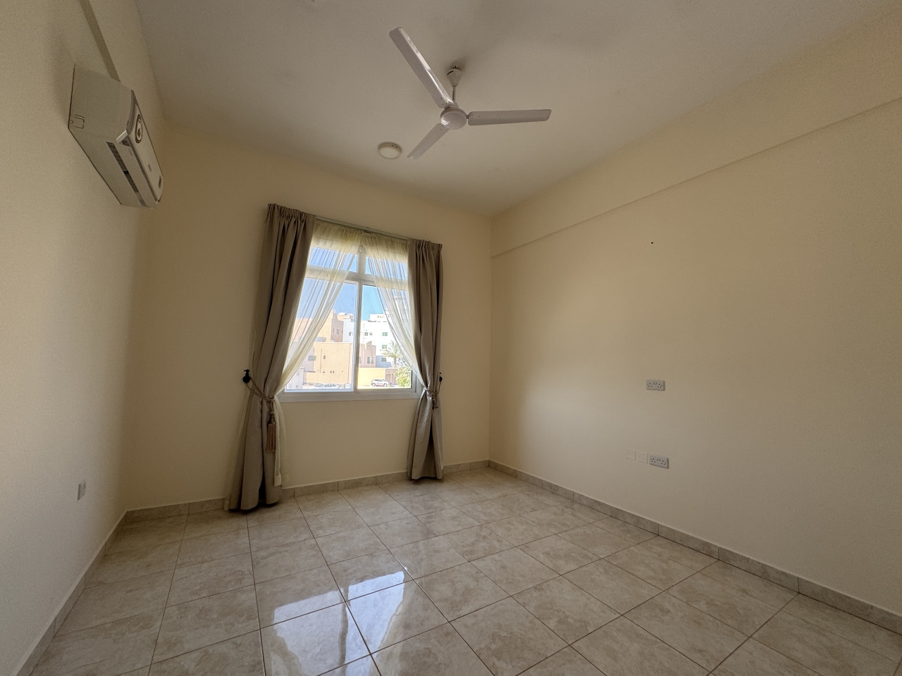 property 2463 image 5