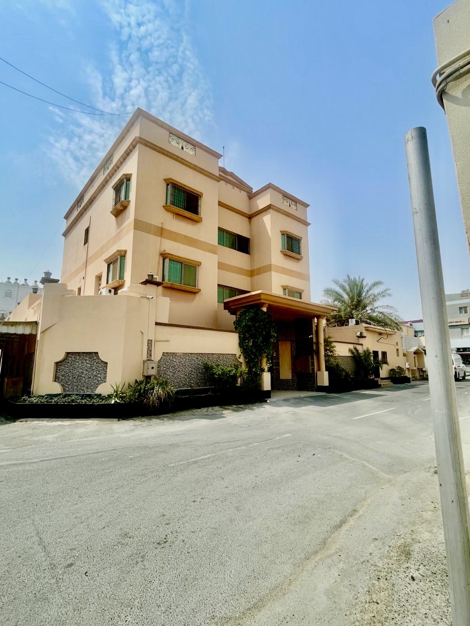 property 2467 image 1