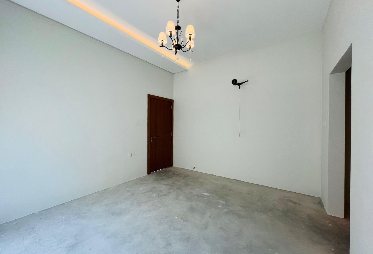 property 2480 image 6