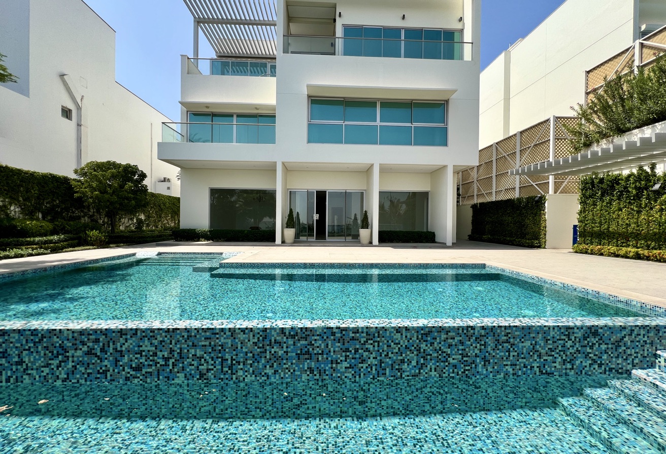 property 2490 image 2