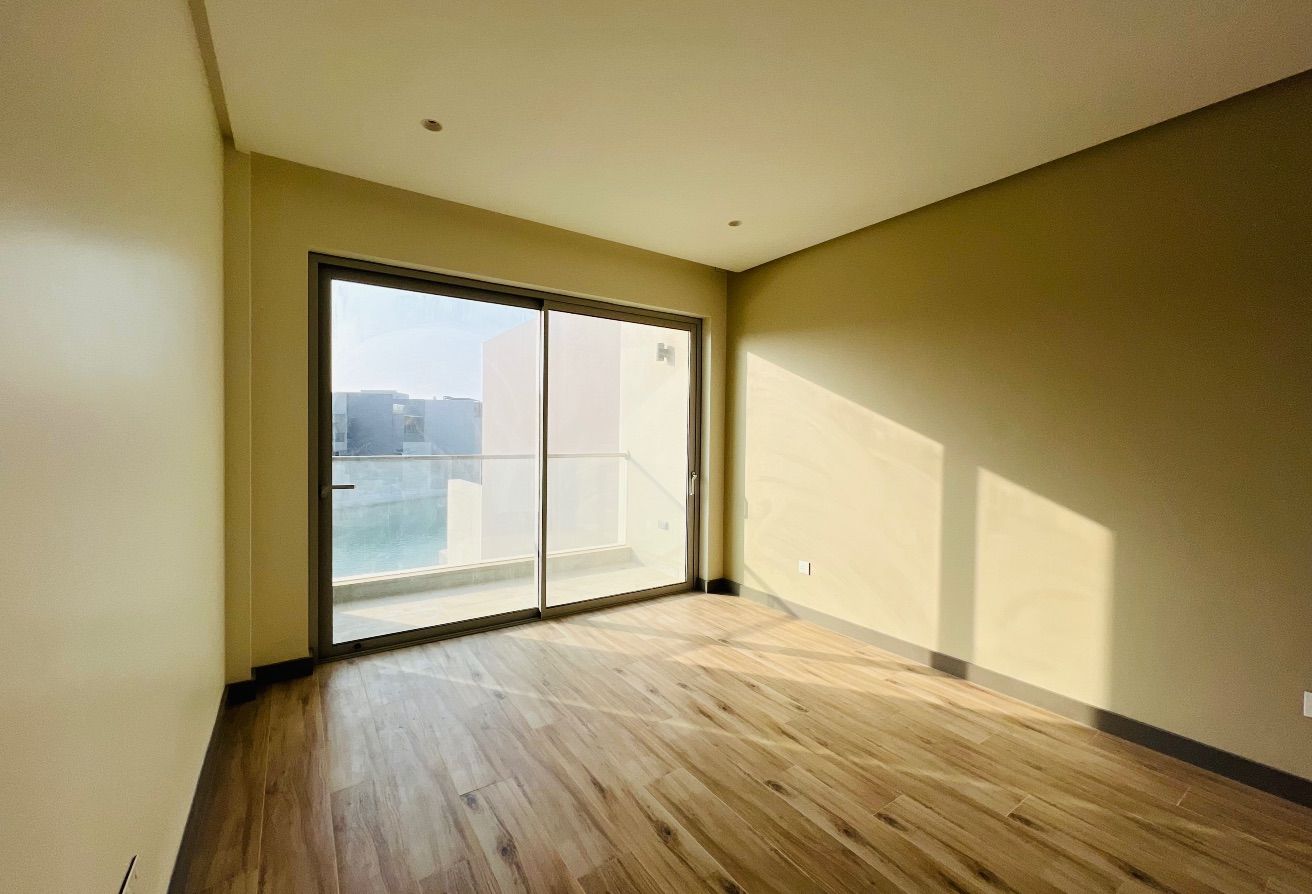 property 2496 image 3