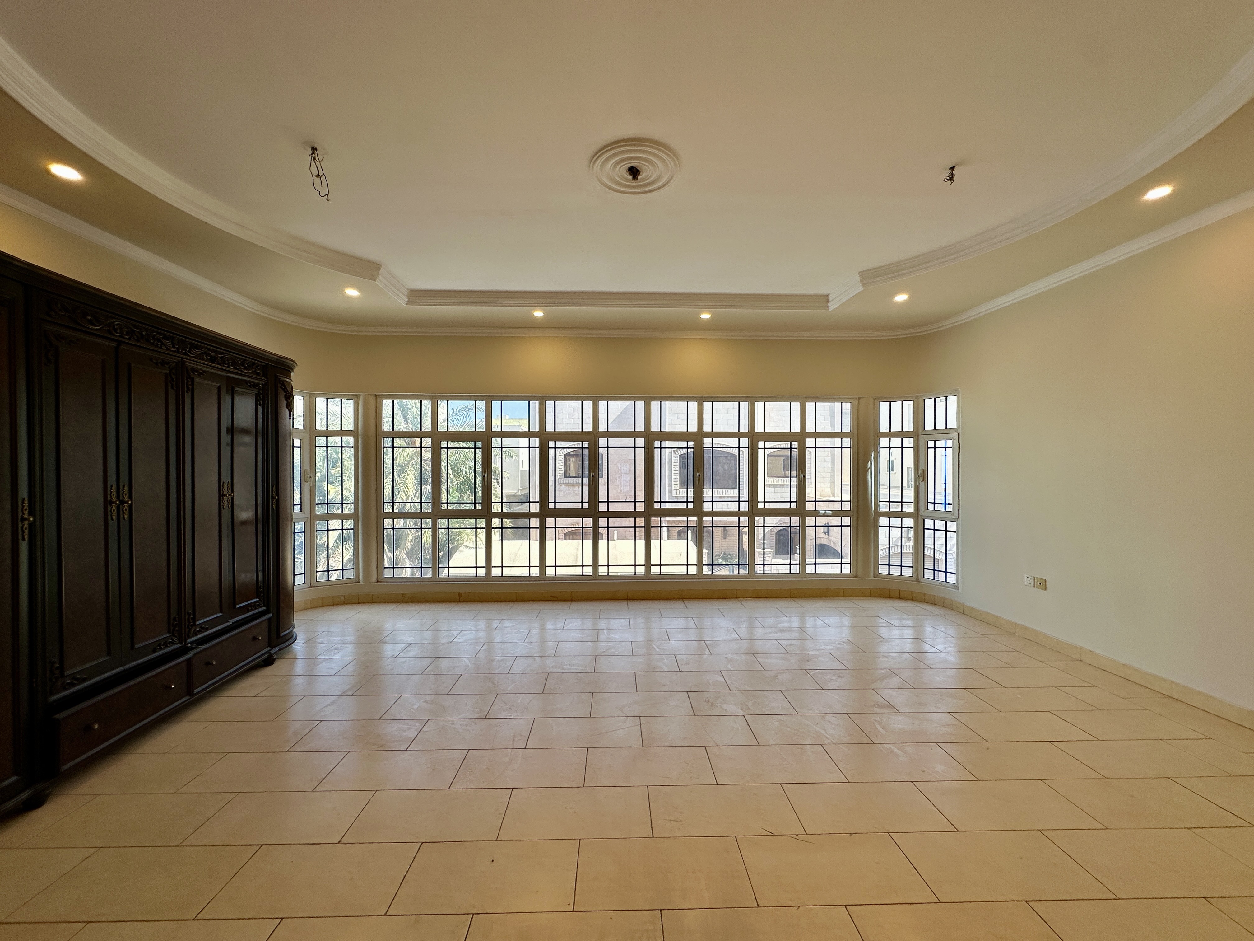 property 2499 image 5