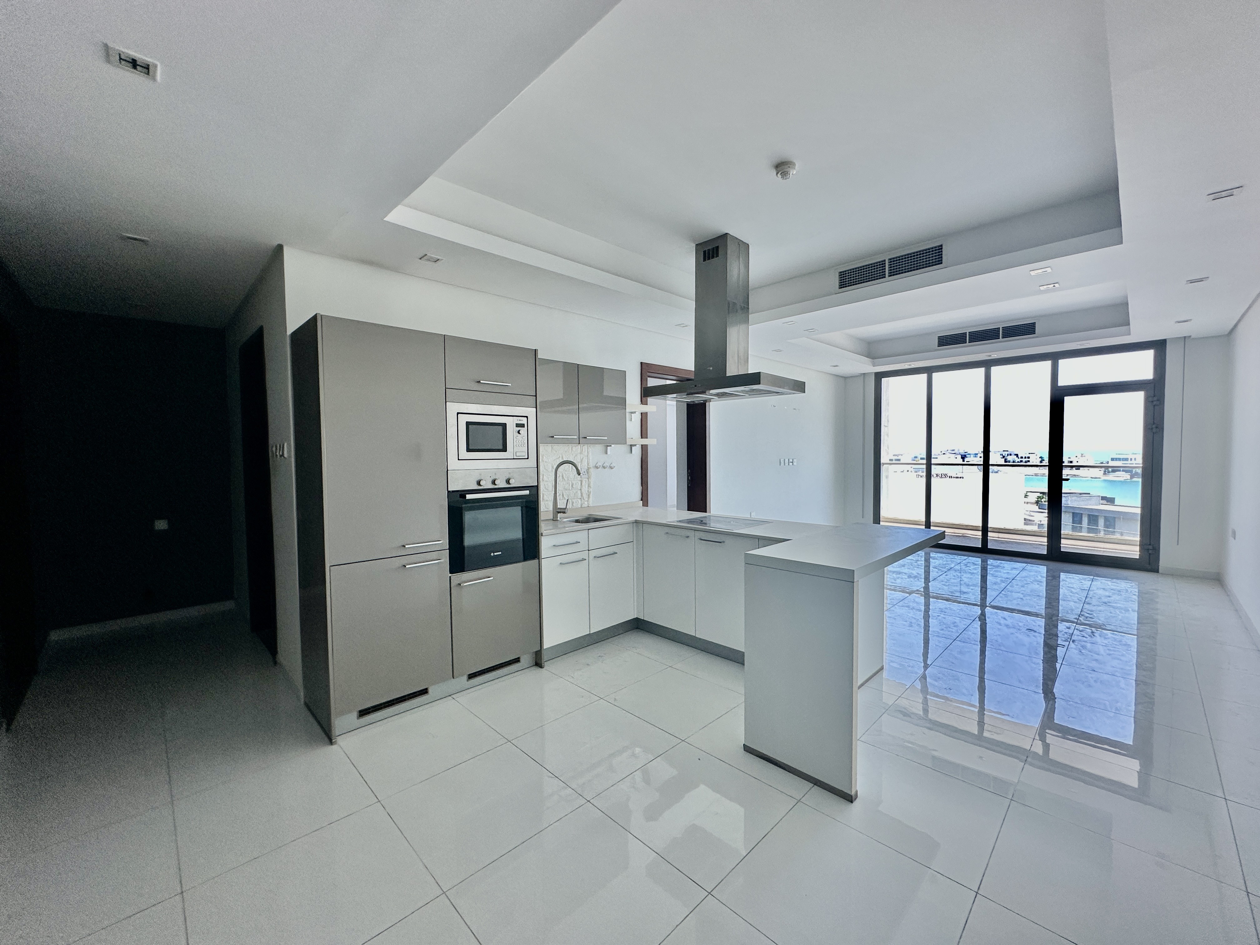 property 2502 image 0