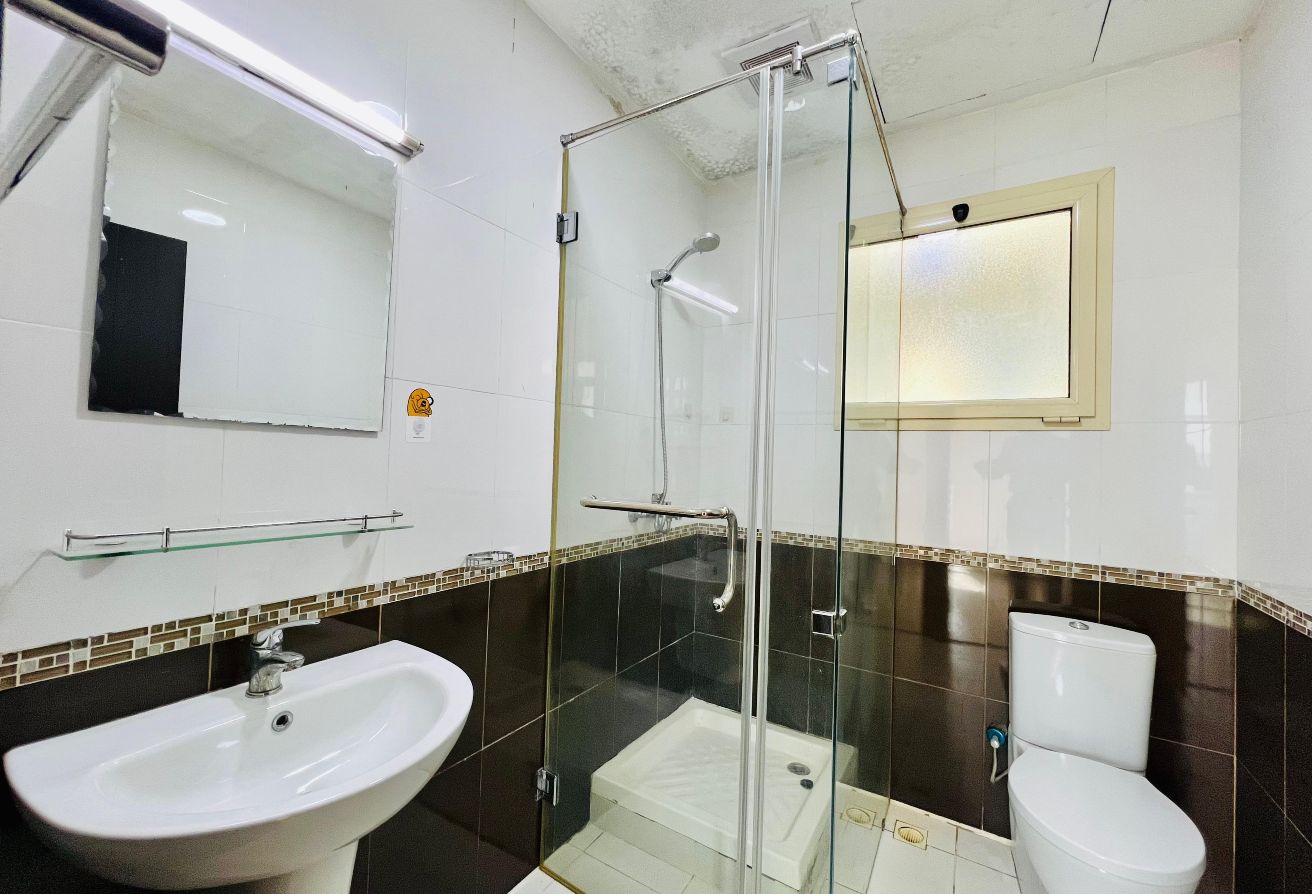 property 2503 image 9