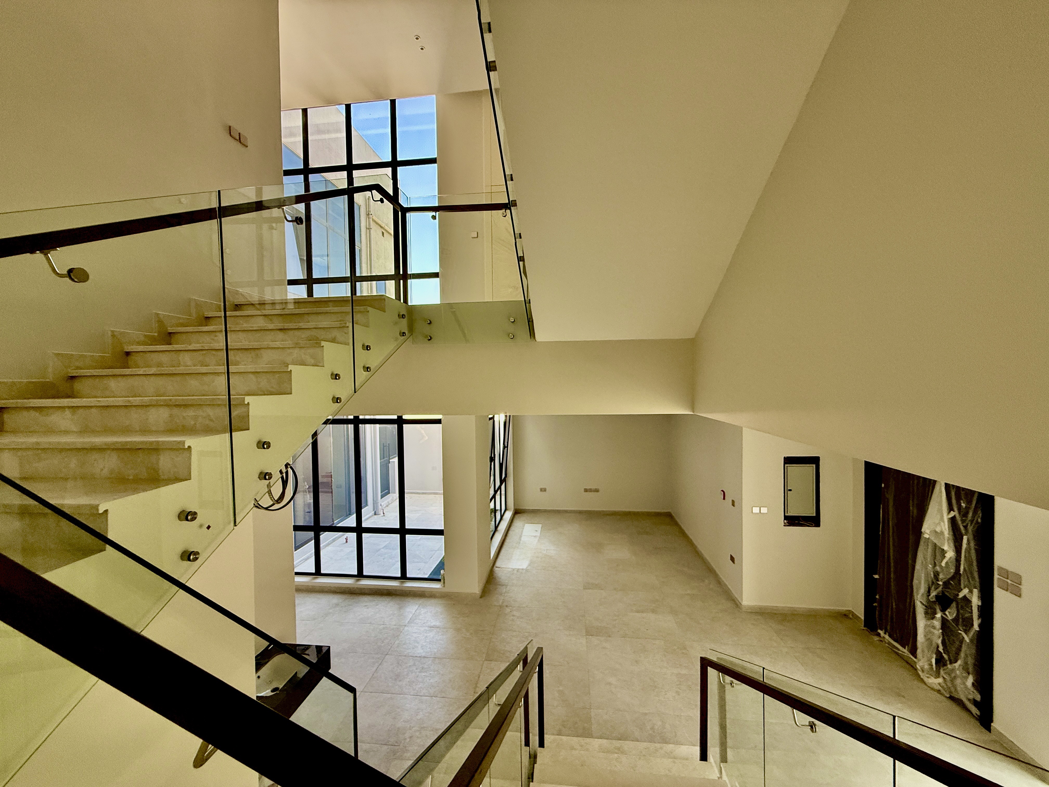 property 2506 image 7