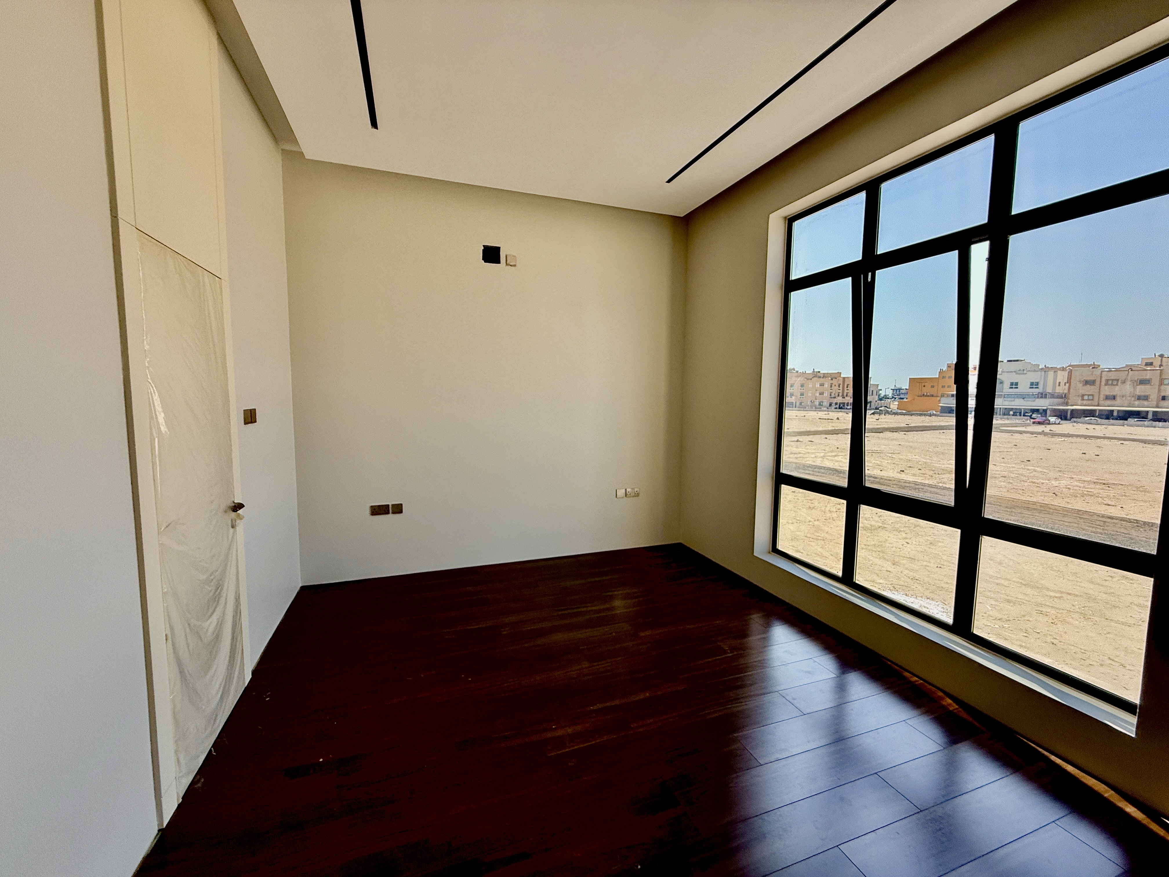 property 2506 image 12