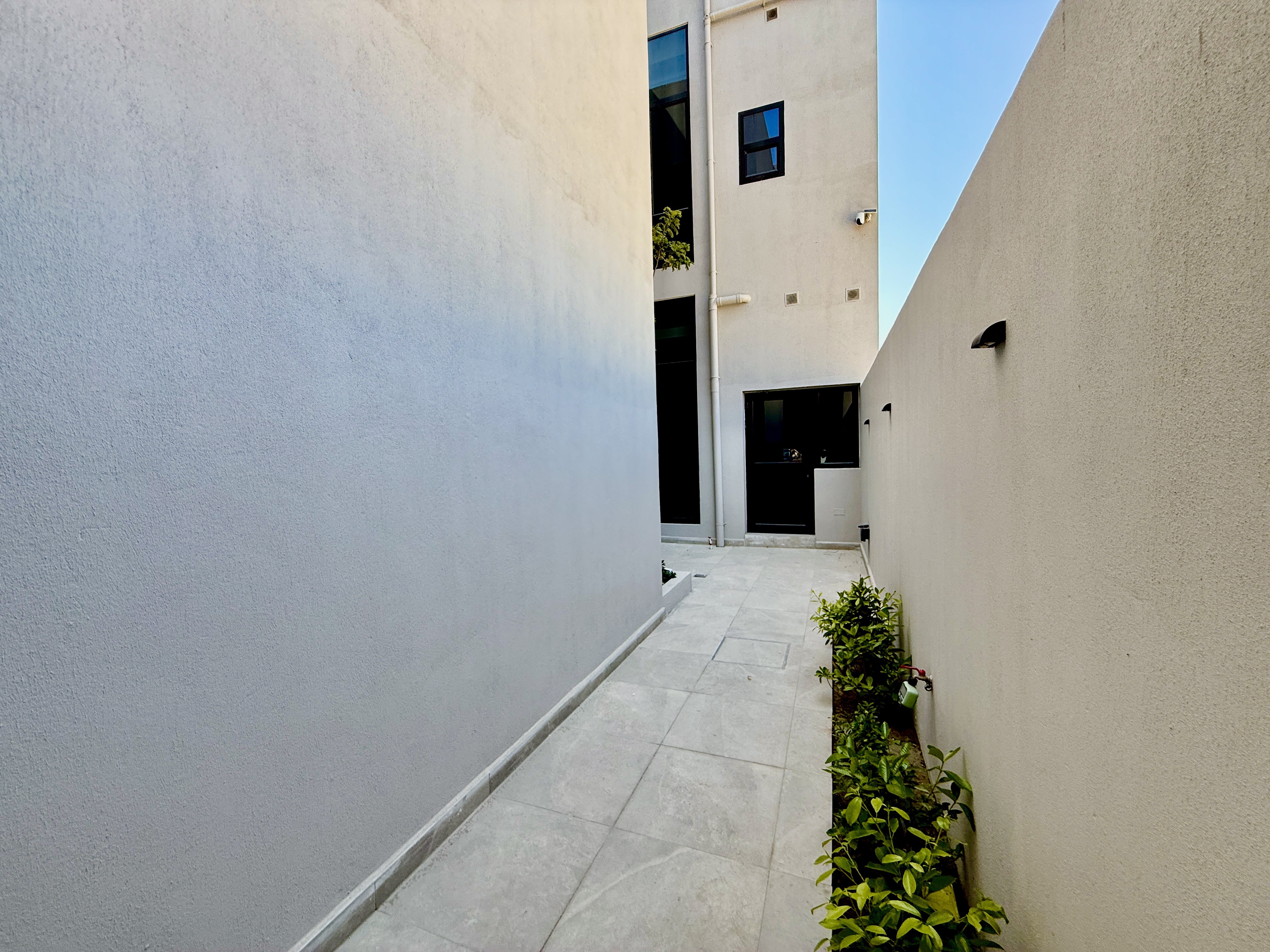 property 2506 image 27