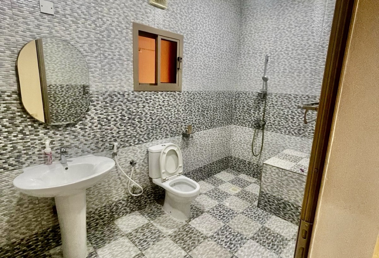 property 2514 image 17