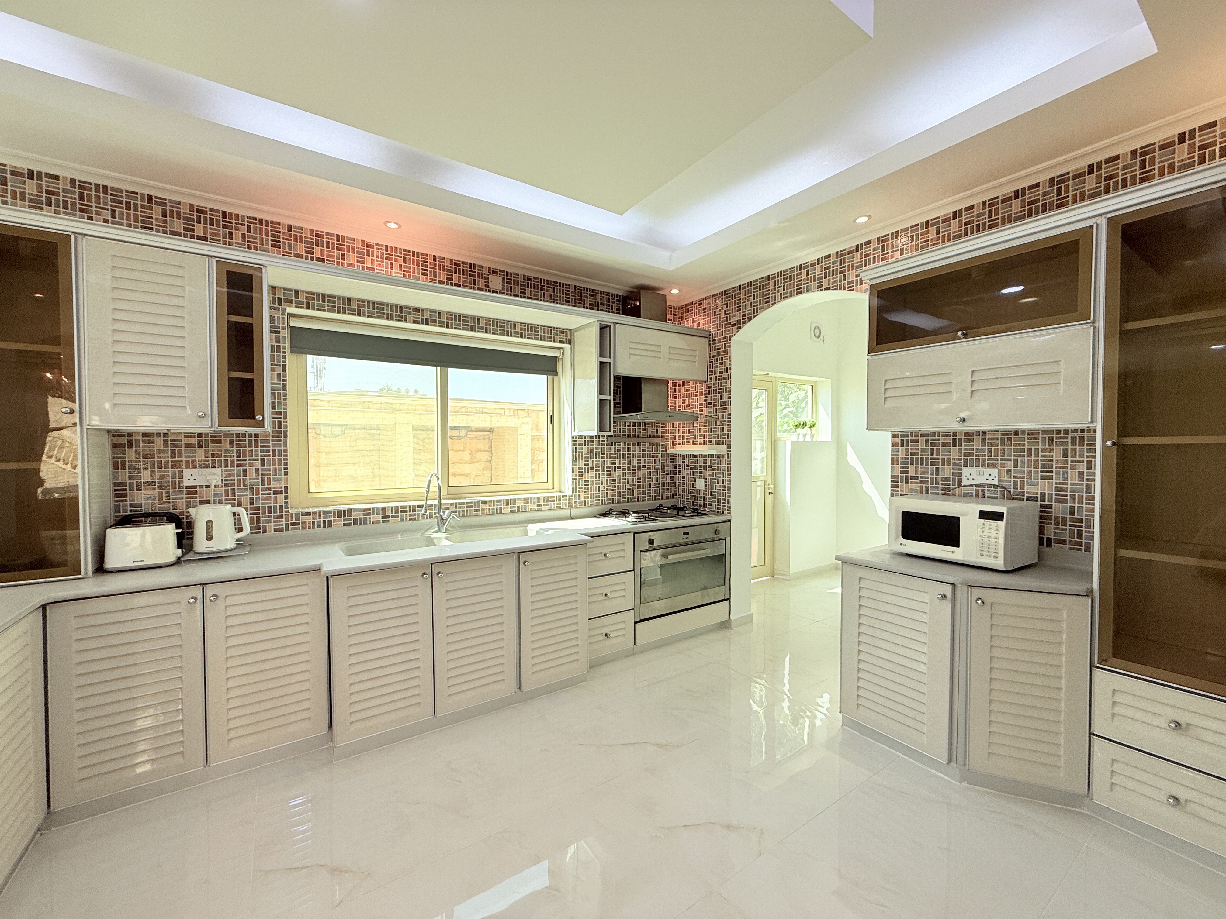 property 2517 image 12