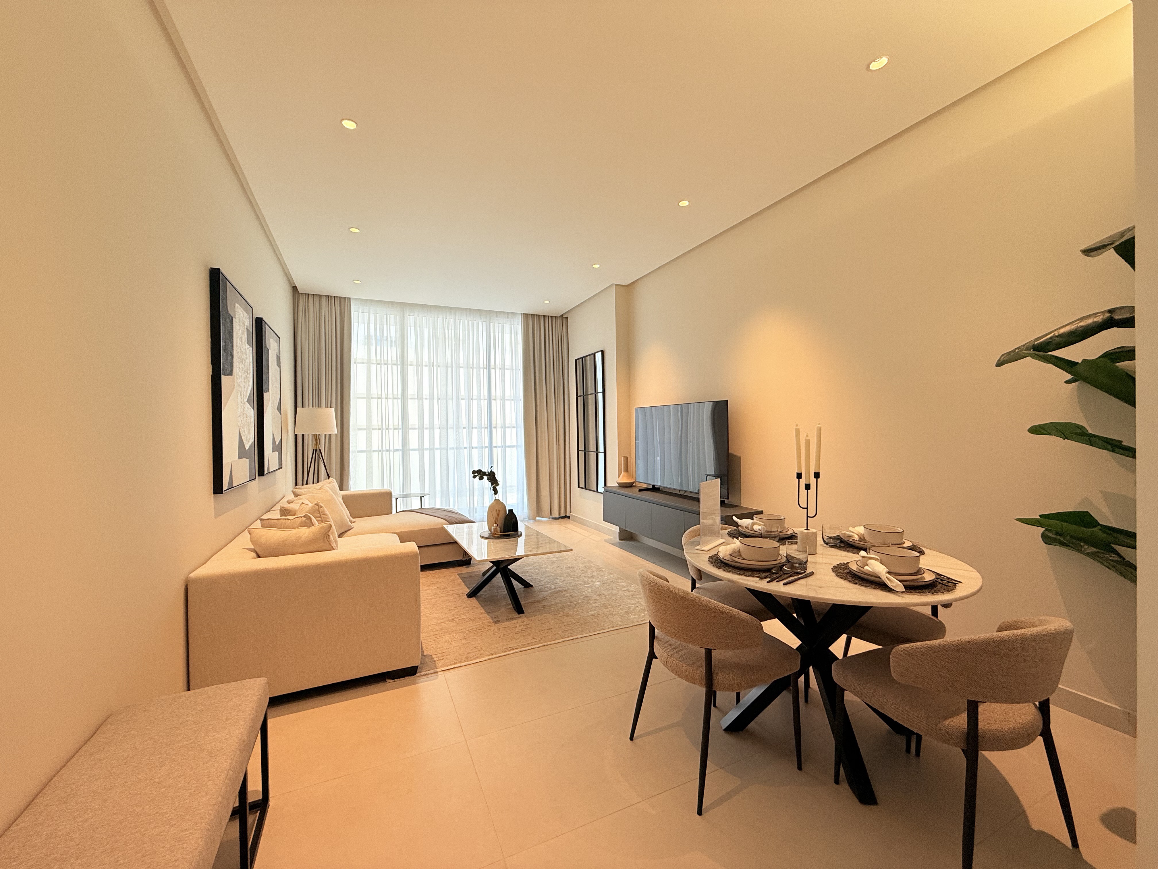 property 2520 image 0