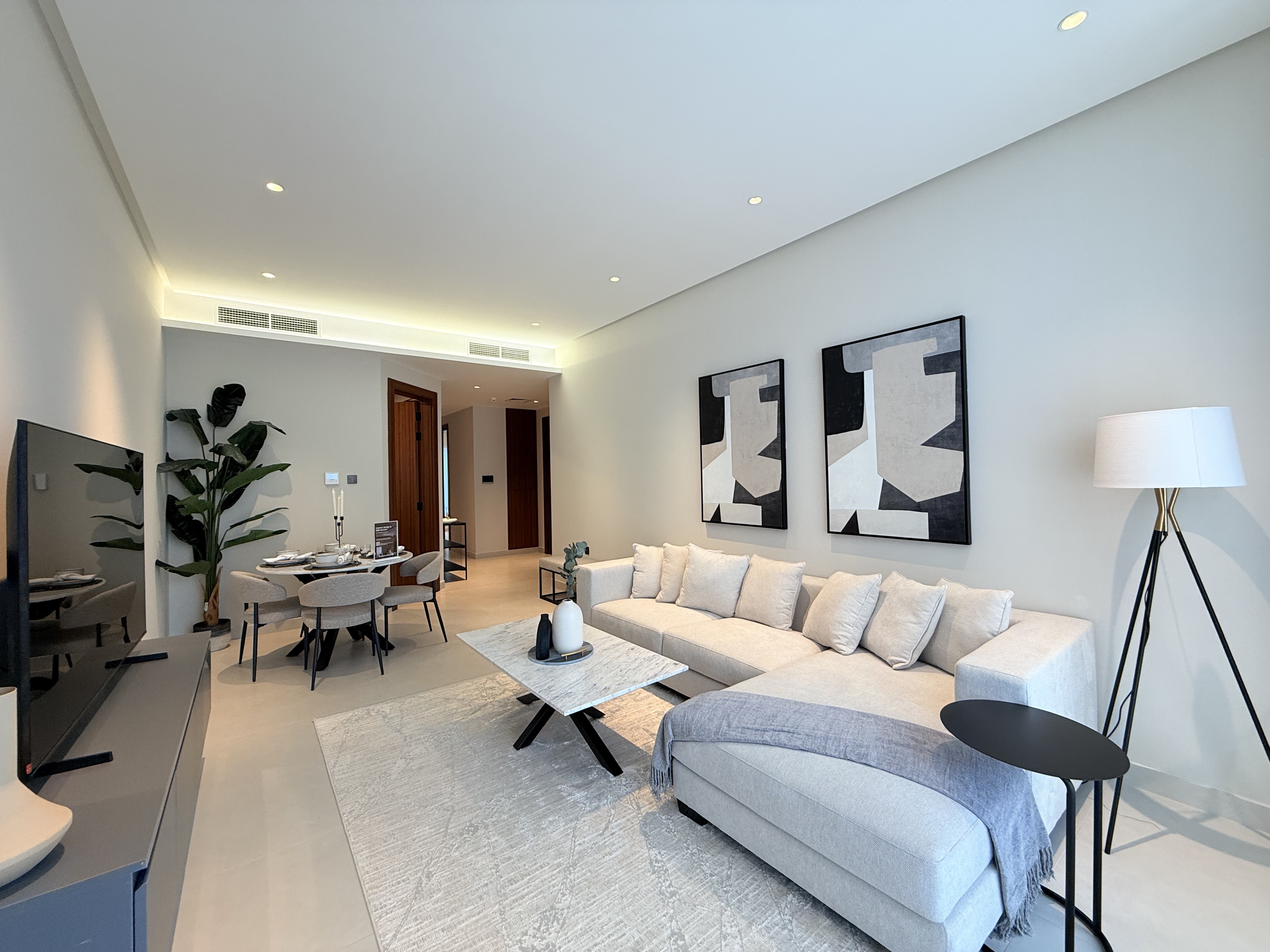 property 2520 image 2