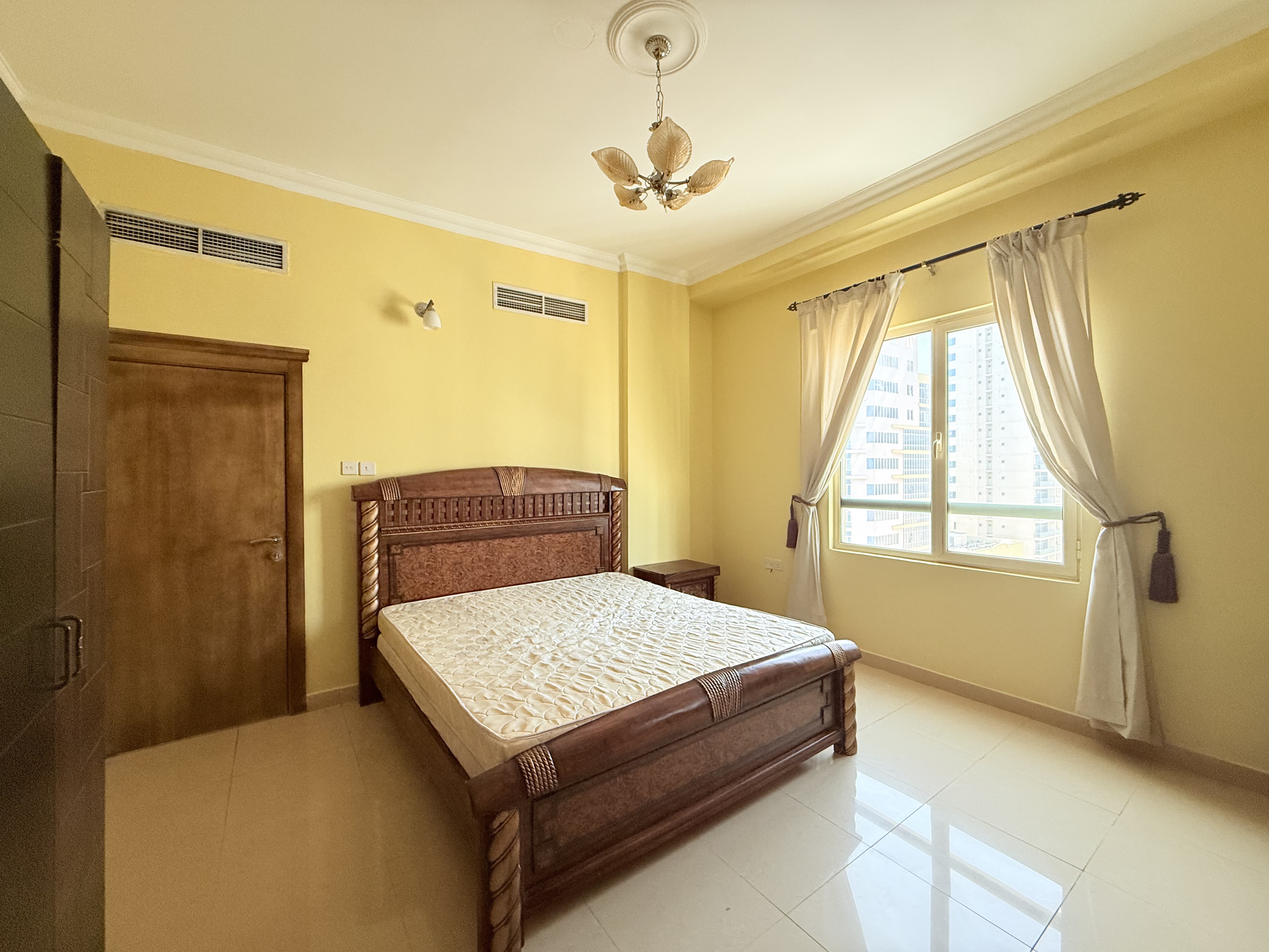 property 2524 image 4
