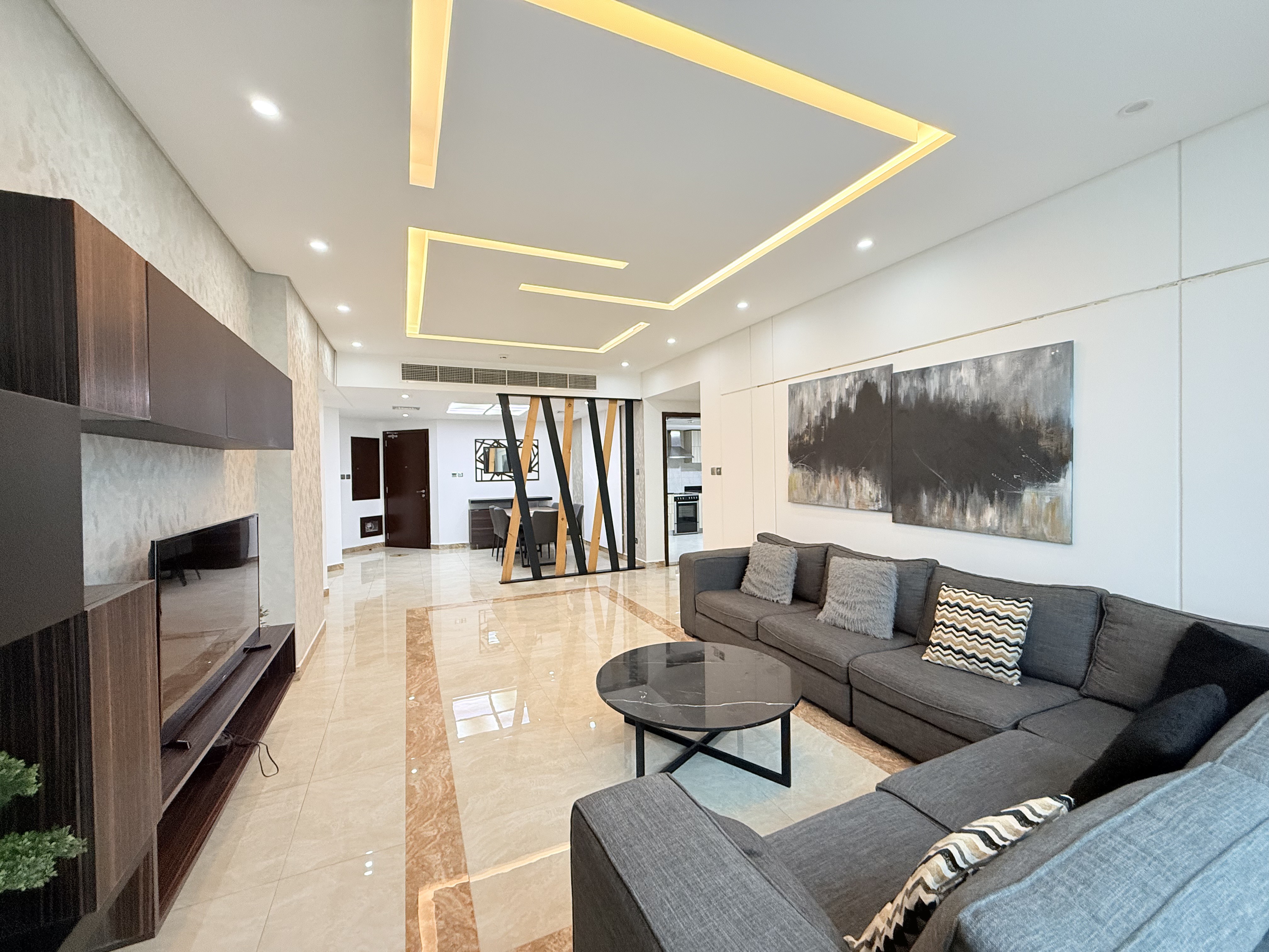 property 2526 image 0