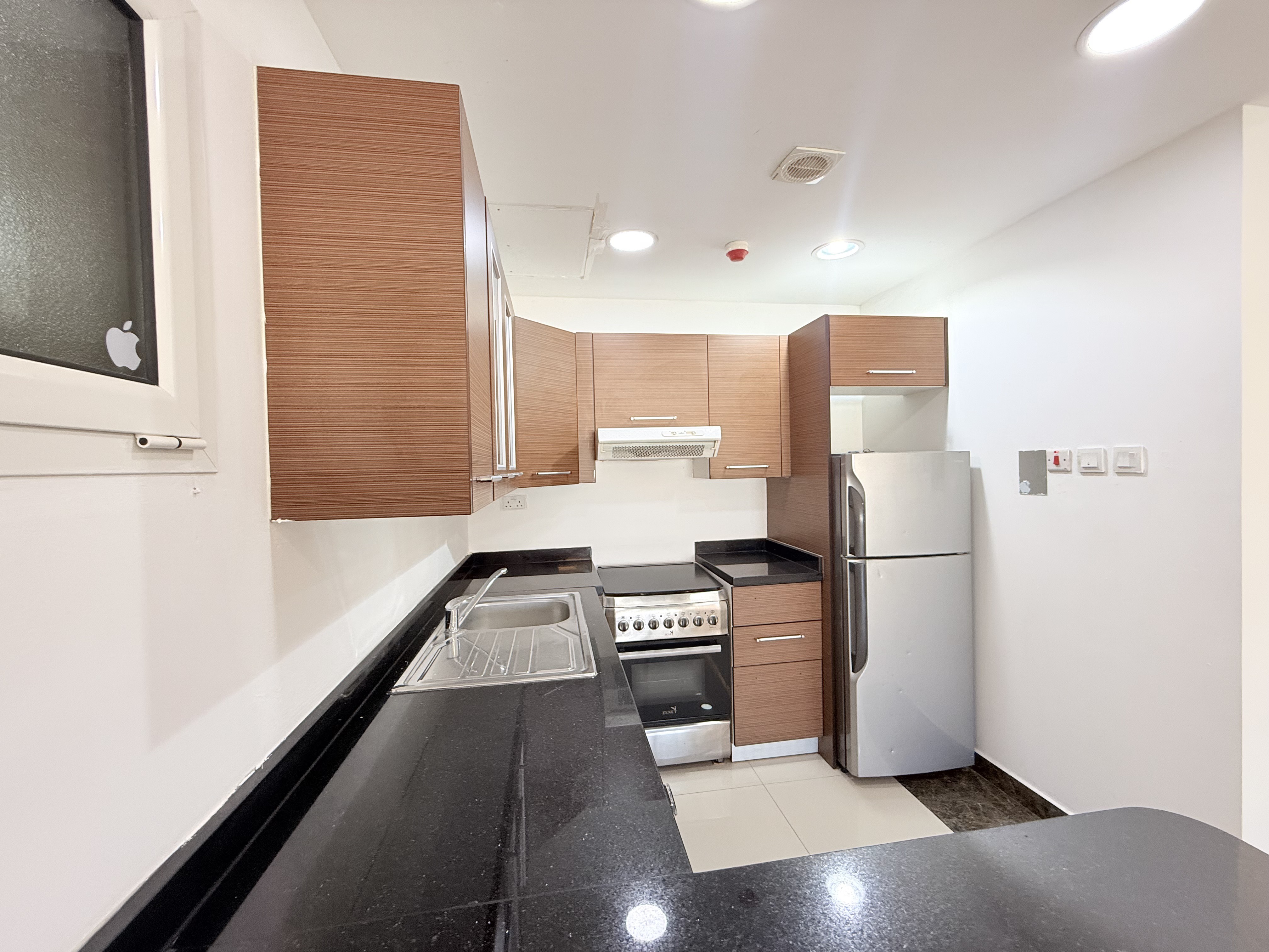 property 2528 image 4