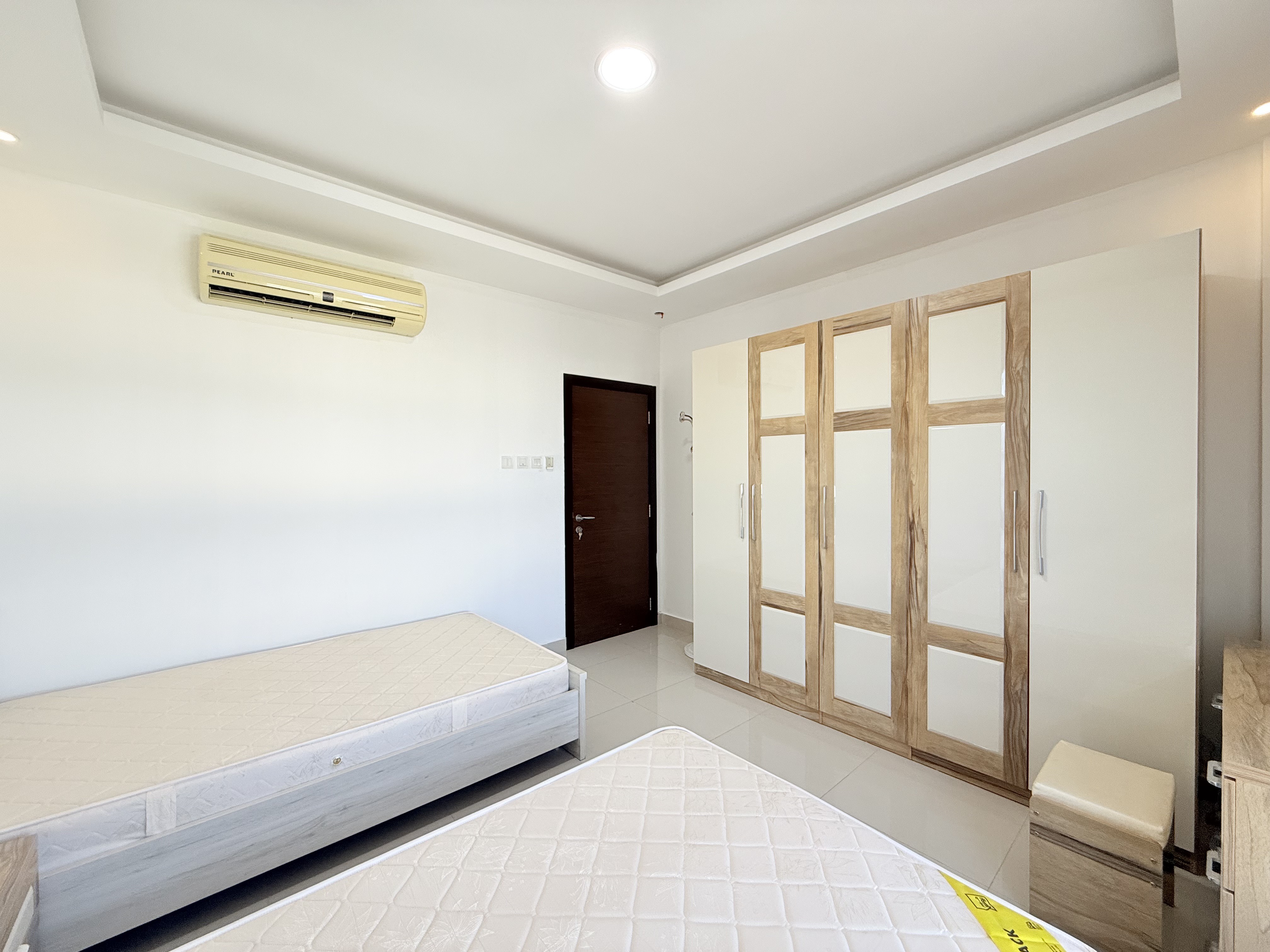 property 2528 image 10