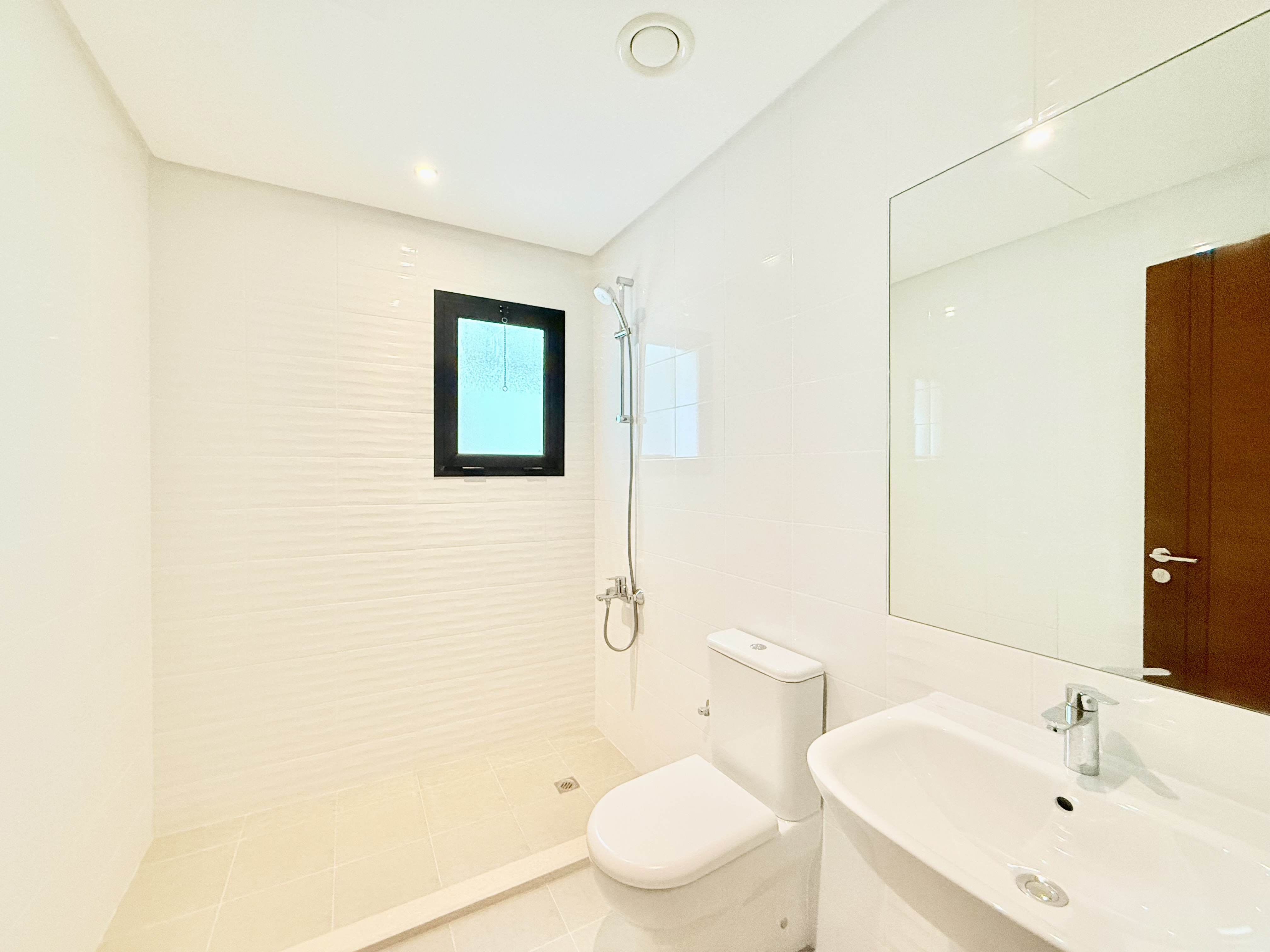 property 2535 image 12