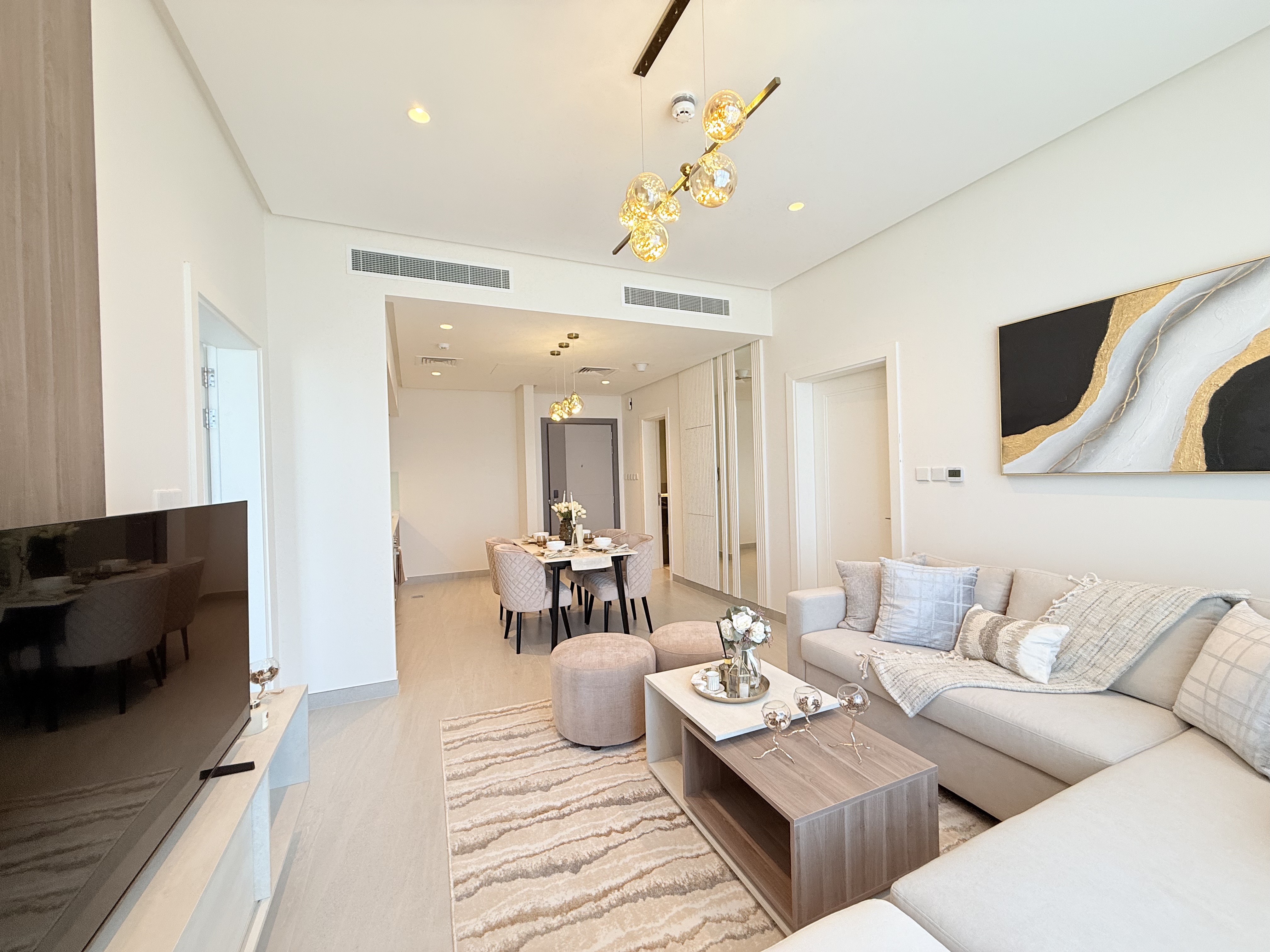 property 2587 image 2