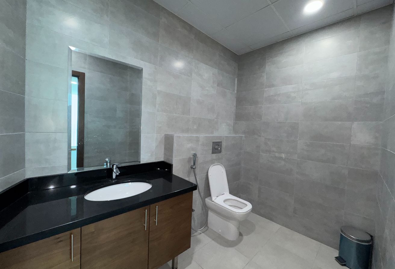 property 2588 image 4