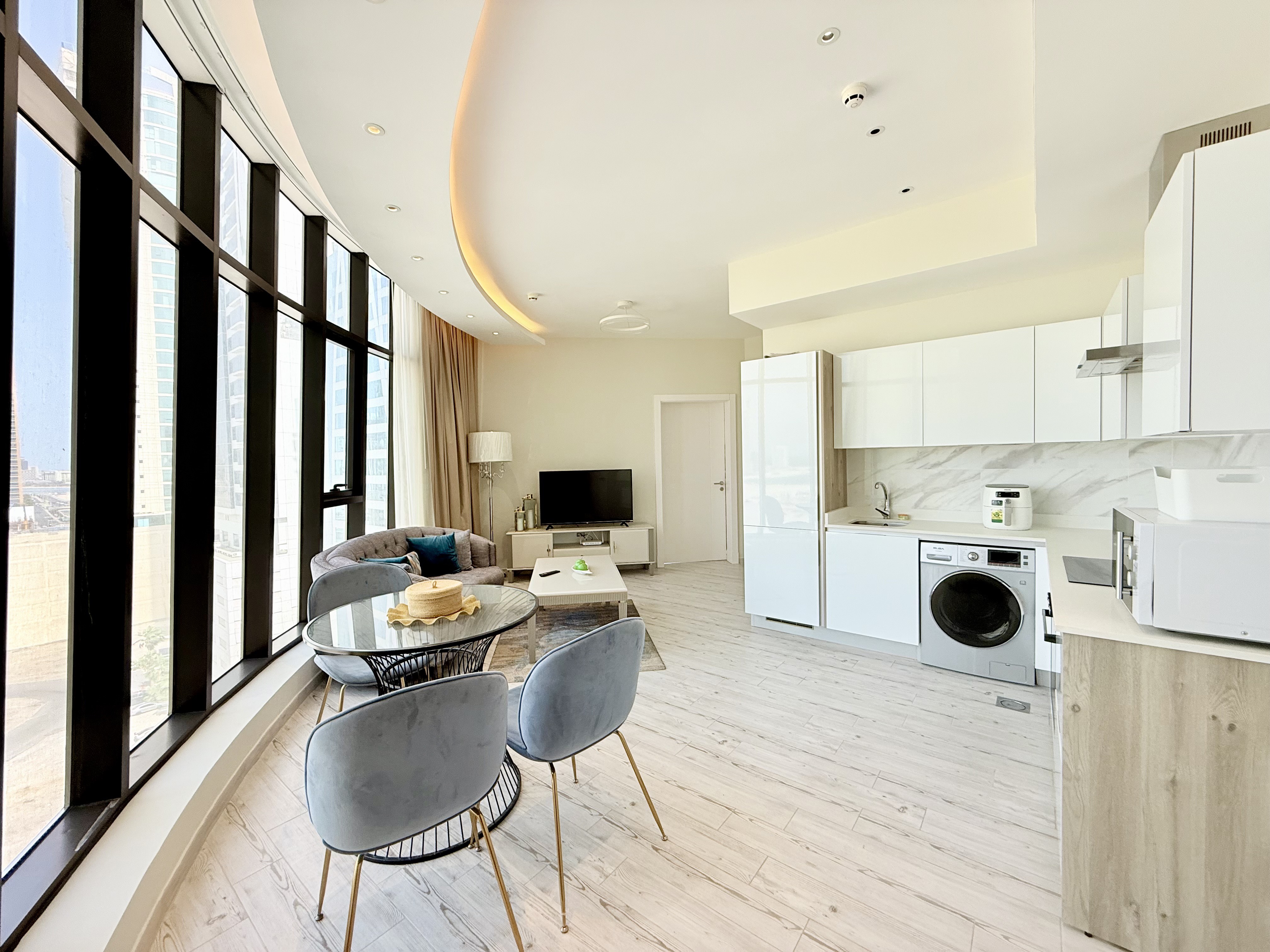 property 2590 image 2