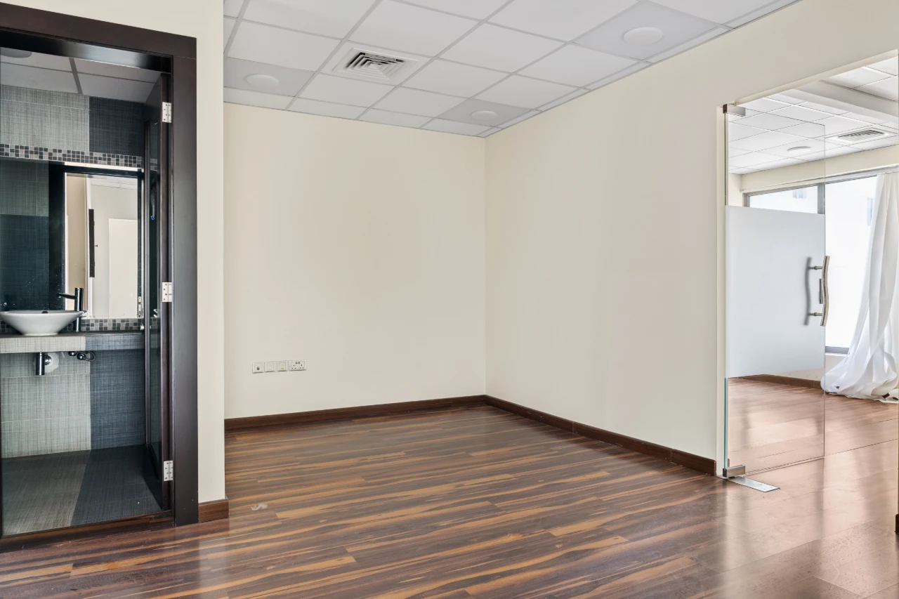 property 2627 image 3