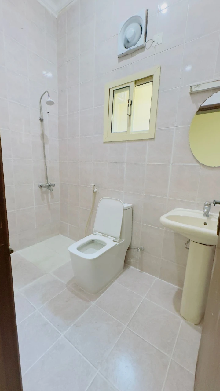 property 2654 image 4