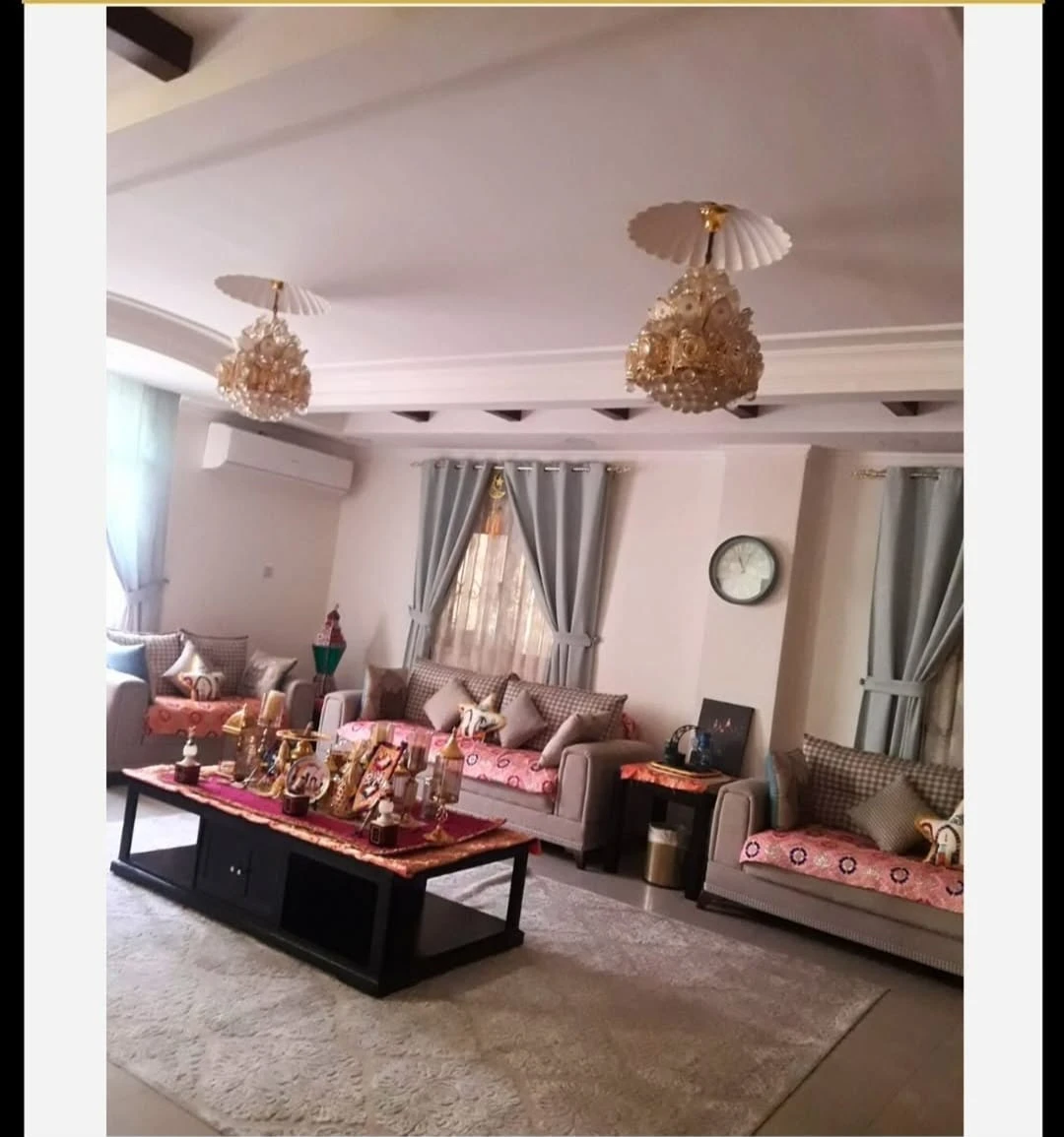 property 2664 image 2
