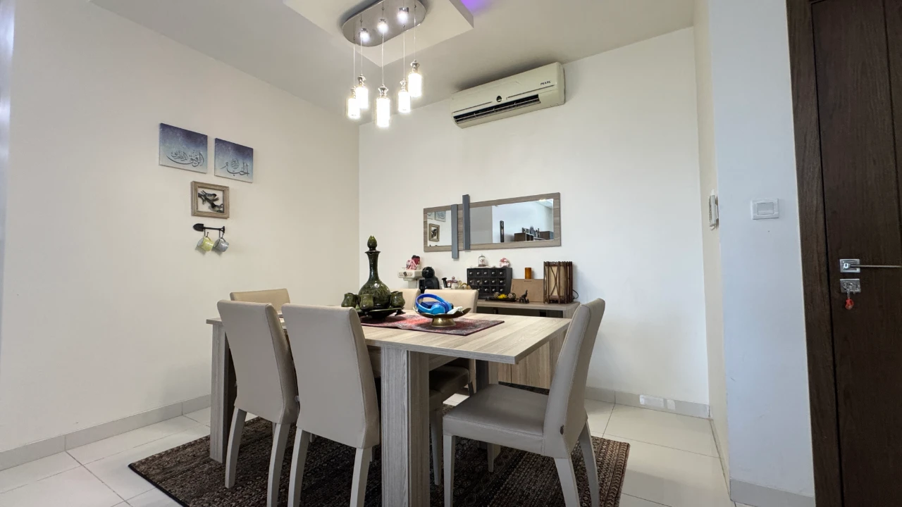 property 2671 image 1