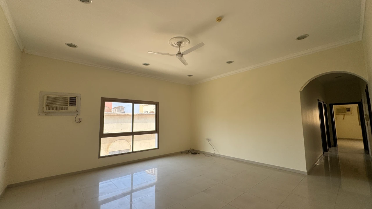 property 2676 image 1