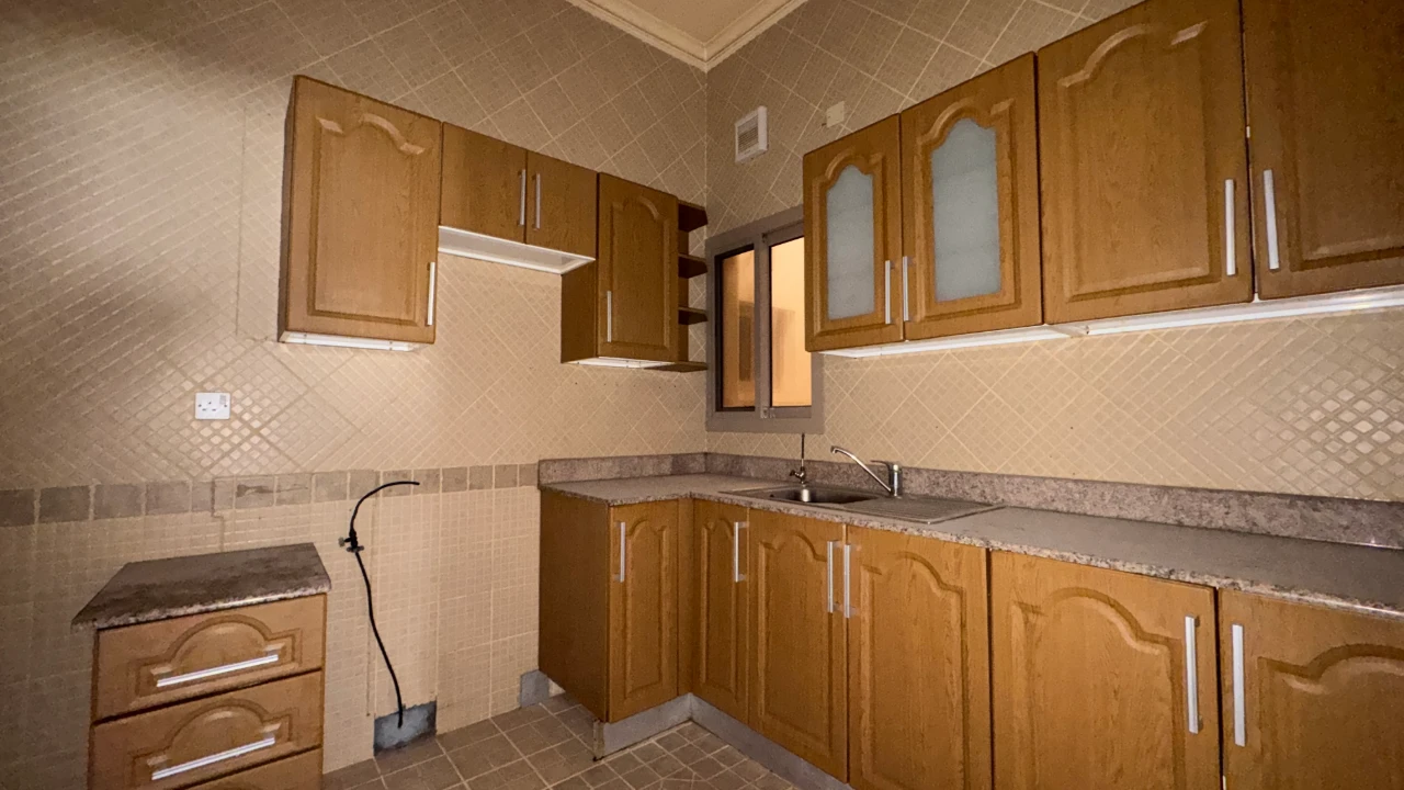 property 2676 image 4