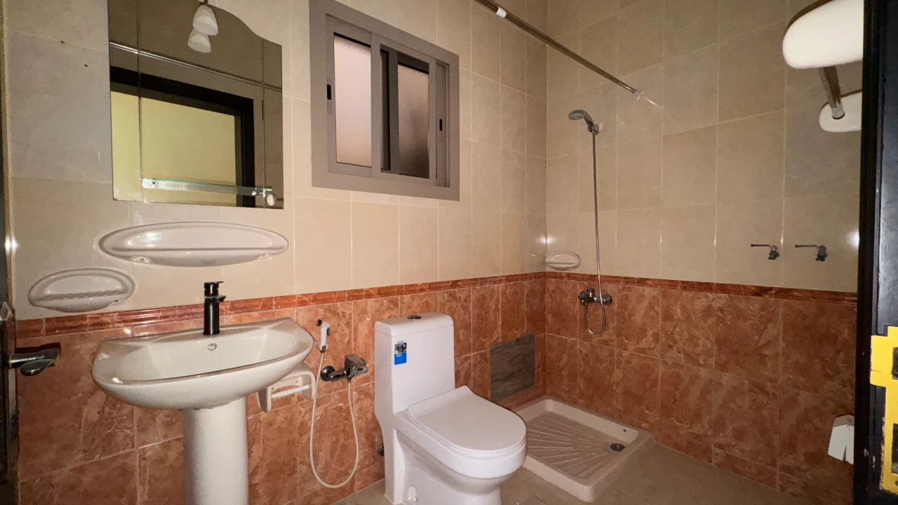 property 2676 image 5