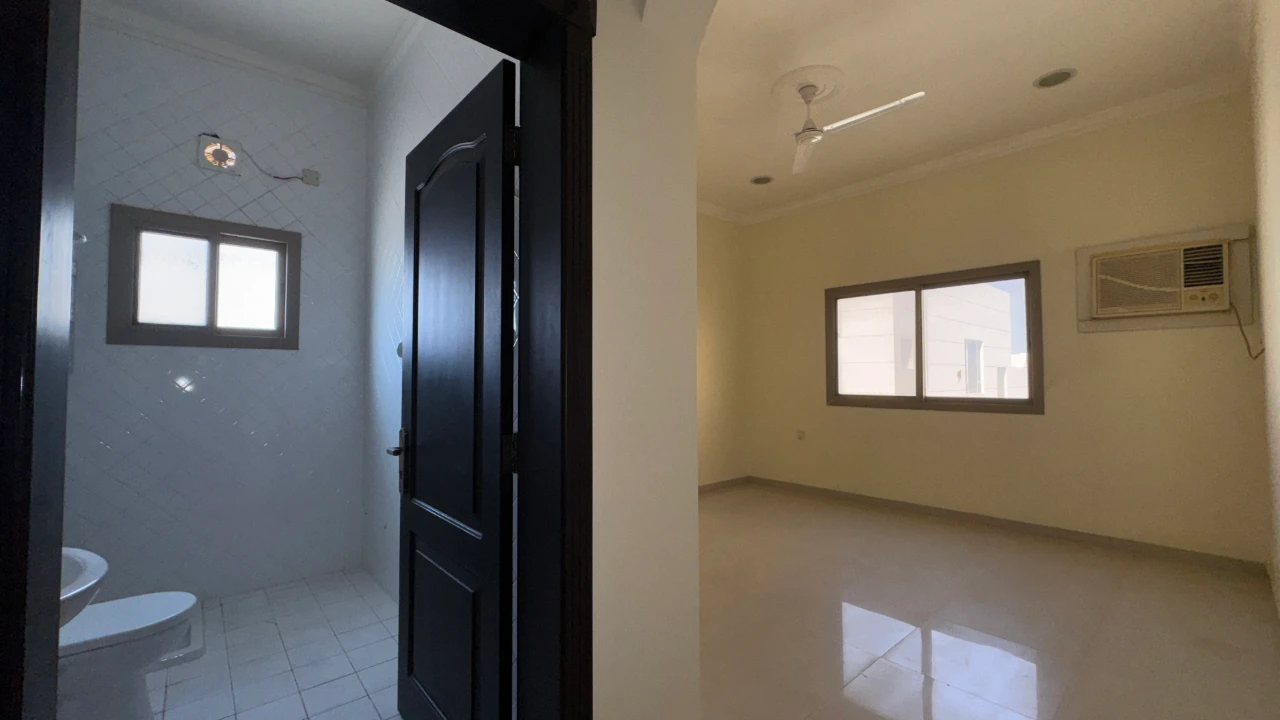 property 2676 image 6