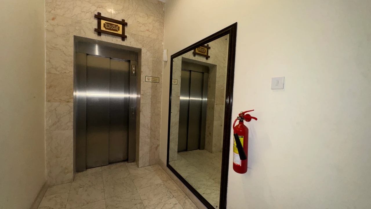 property 2676 image 10